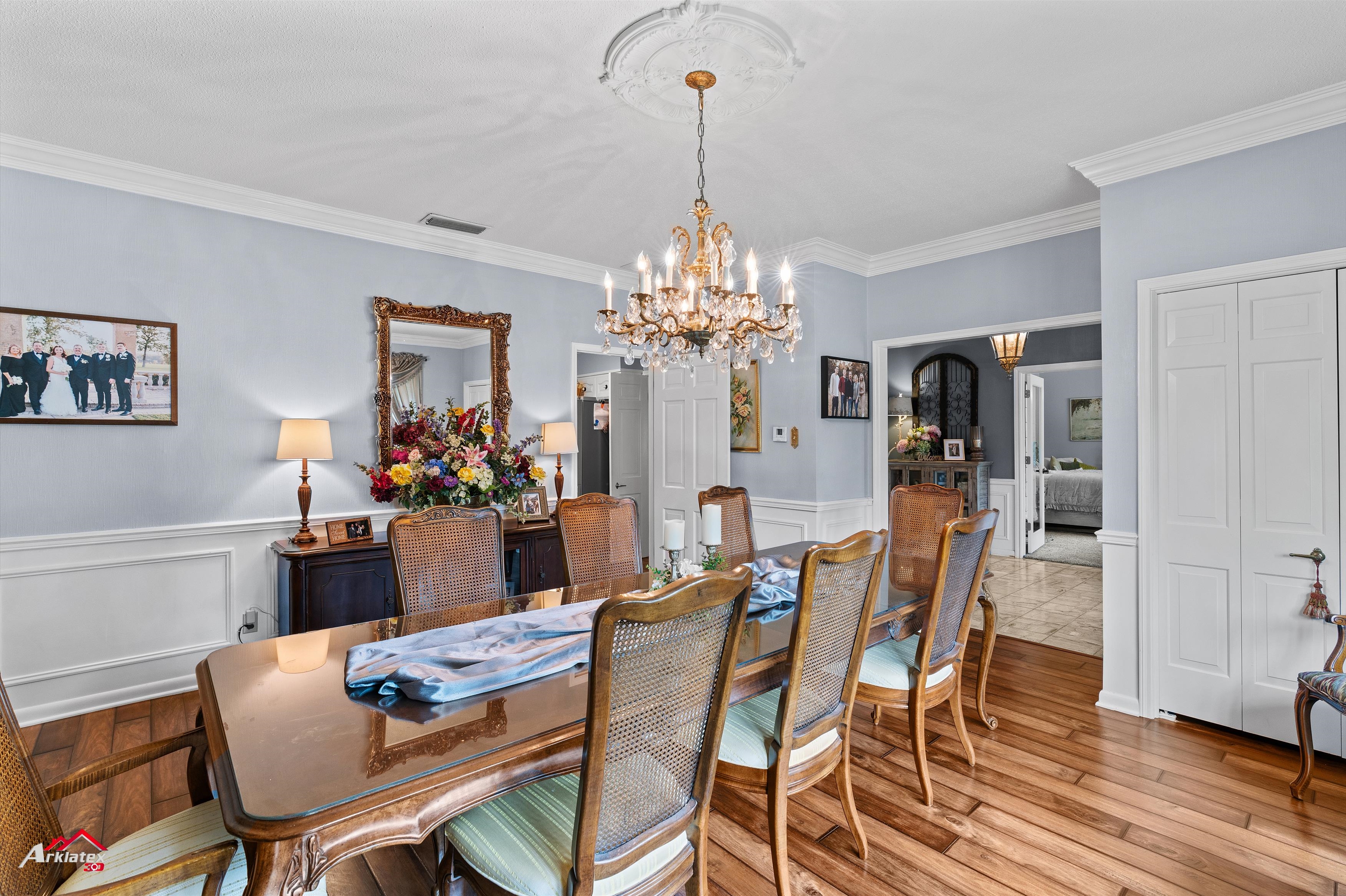 Henderson, Texas, 75654, United States, 3 Bedrooms Bedrooms, ,4 BathroomsBathrooms,Residential,For Sale,1975189