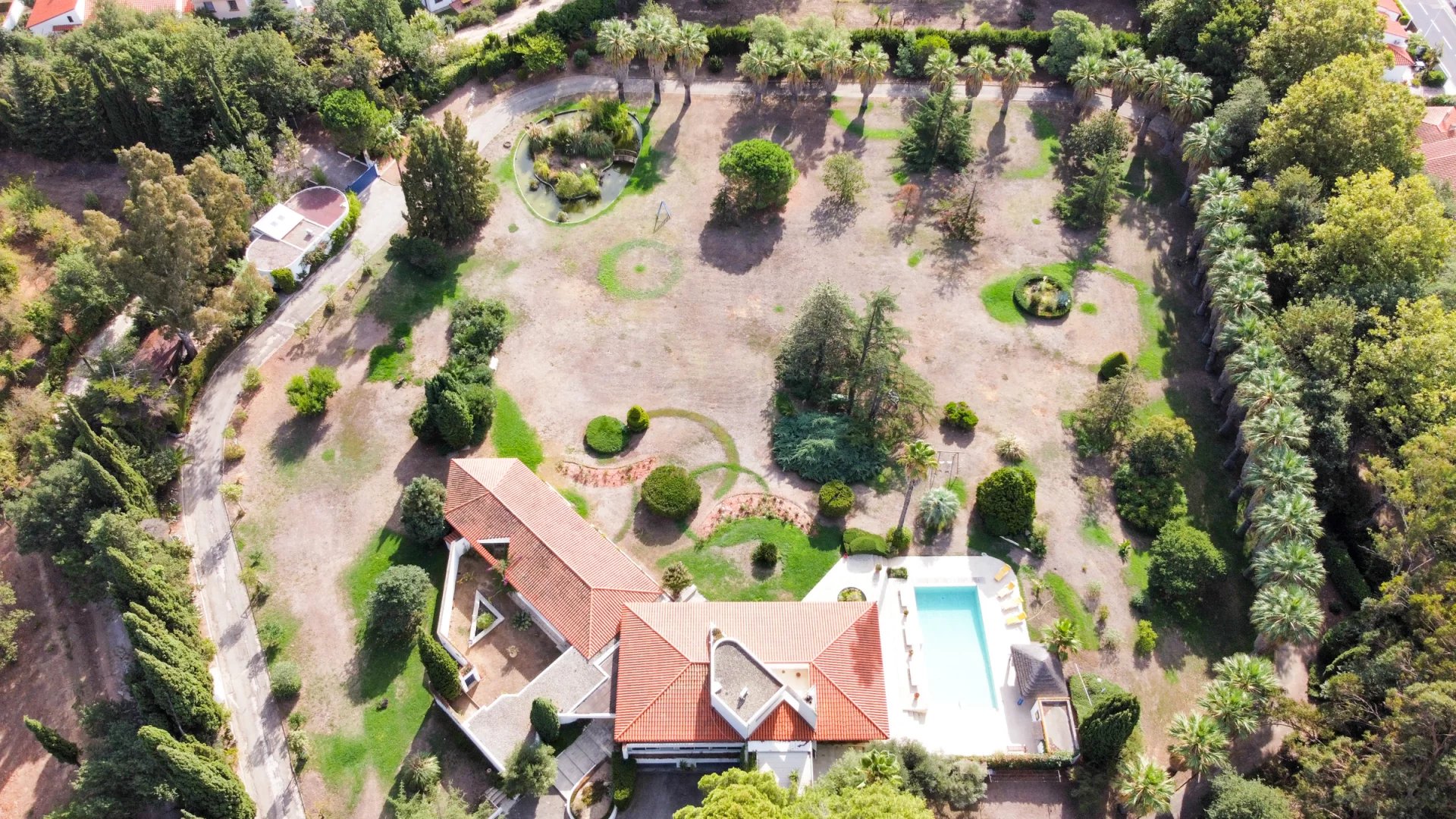 Perpignan, Occitanie, 66000, FR, 5 Bedrooms Bedrooms, ,1 BathroomBathrooms,Residential,For Sale,1623279