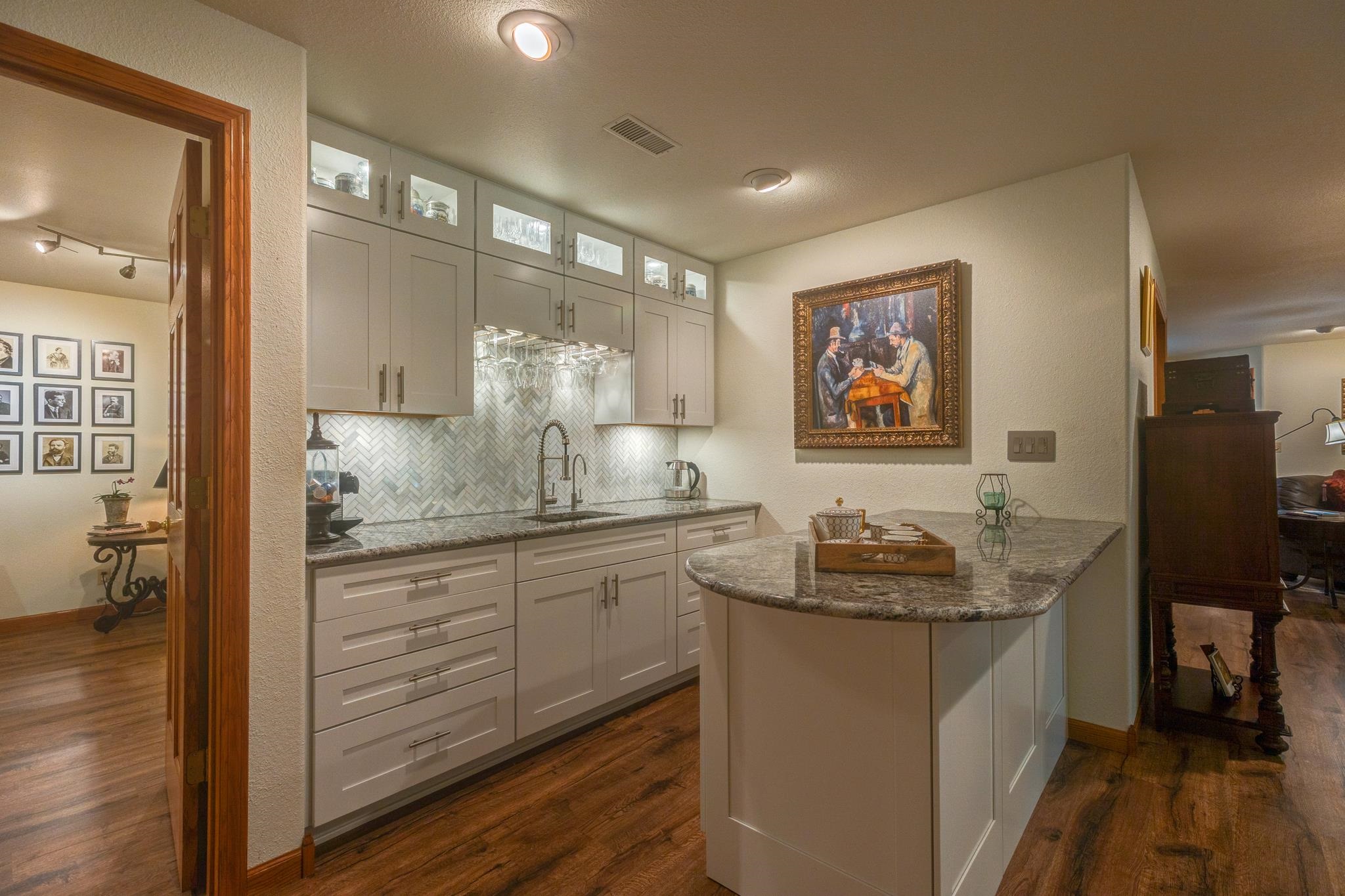 Abilene, Kansas, 67410, United States, 4 Bedrooms Bedrooms, ,4 BathroomsBathrooms,Residential,For Sale,1817702