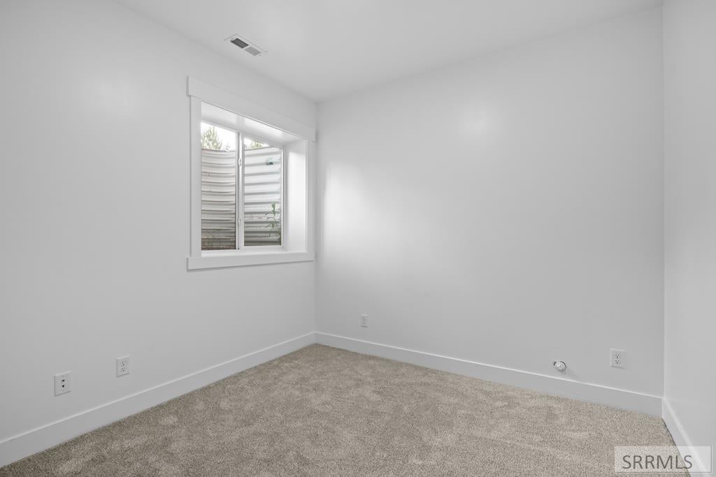 RIGBY, Idaho, 83442, United States, 5 Bedrooms Bedrooms, ,3 BathroomsBathrooms,Residential,For Sale,1983610