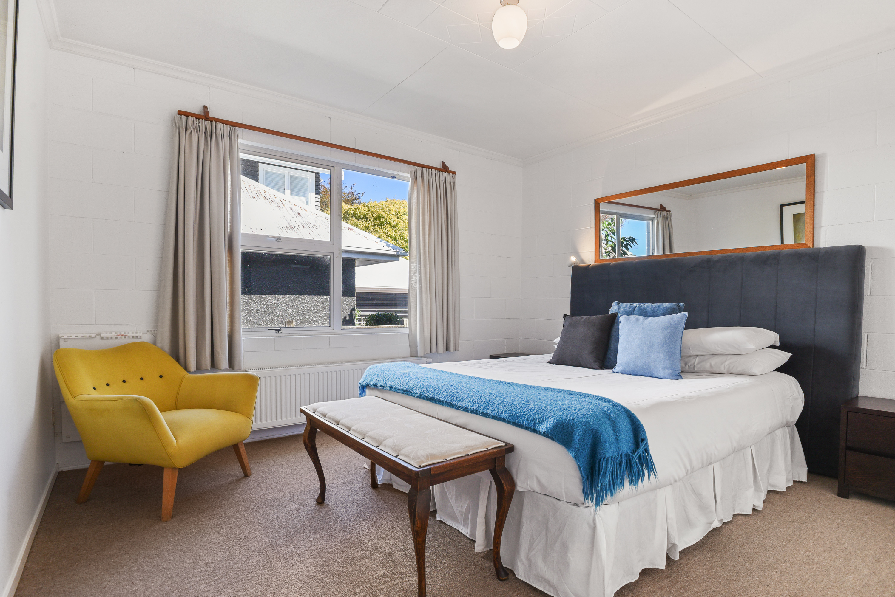  A Bach, A Lake, and a Blank Canvas - 物件實景