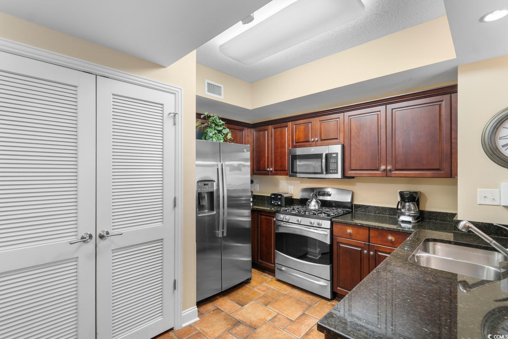 North Myrtle Beach, South Carolina, 29582, United States, 3 Bedrooms Bedrooms, ,3 BathroomsBathrooms,Residential,For Sale,2007831
