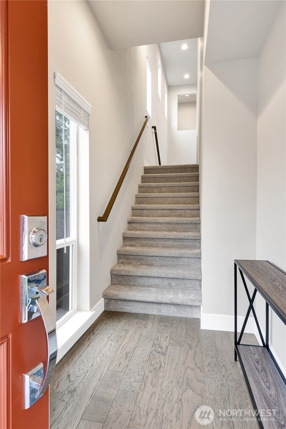 Lynnwood, Washington, 98087, United States, 4 Bedrooms Bedrooms, ,2 BathroomsBathrooms,Residential,For Sale,1990492