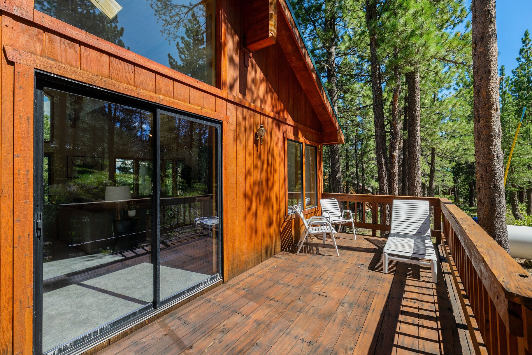  Sunlit Tahoe Donner Home with Spacious Rooms - 物件實景