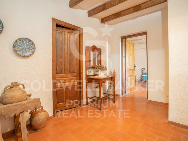 Cerdanyola del Vallès, Catalonia, ES, 4 Bedrooms Bedrooms, ,3 BathroomsBathrooms,Residential,For Sale,1481856