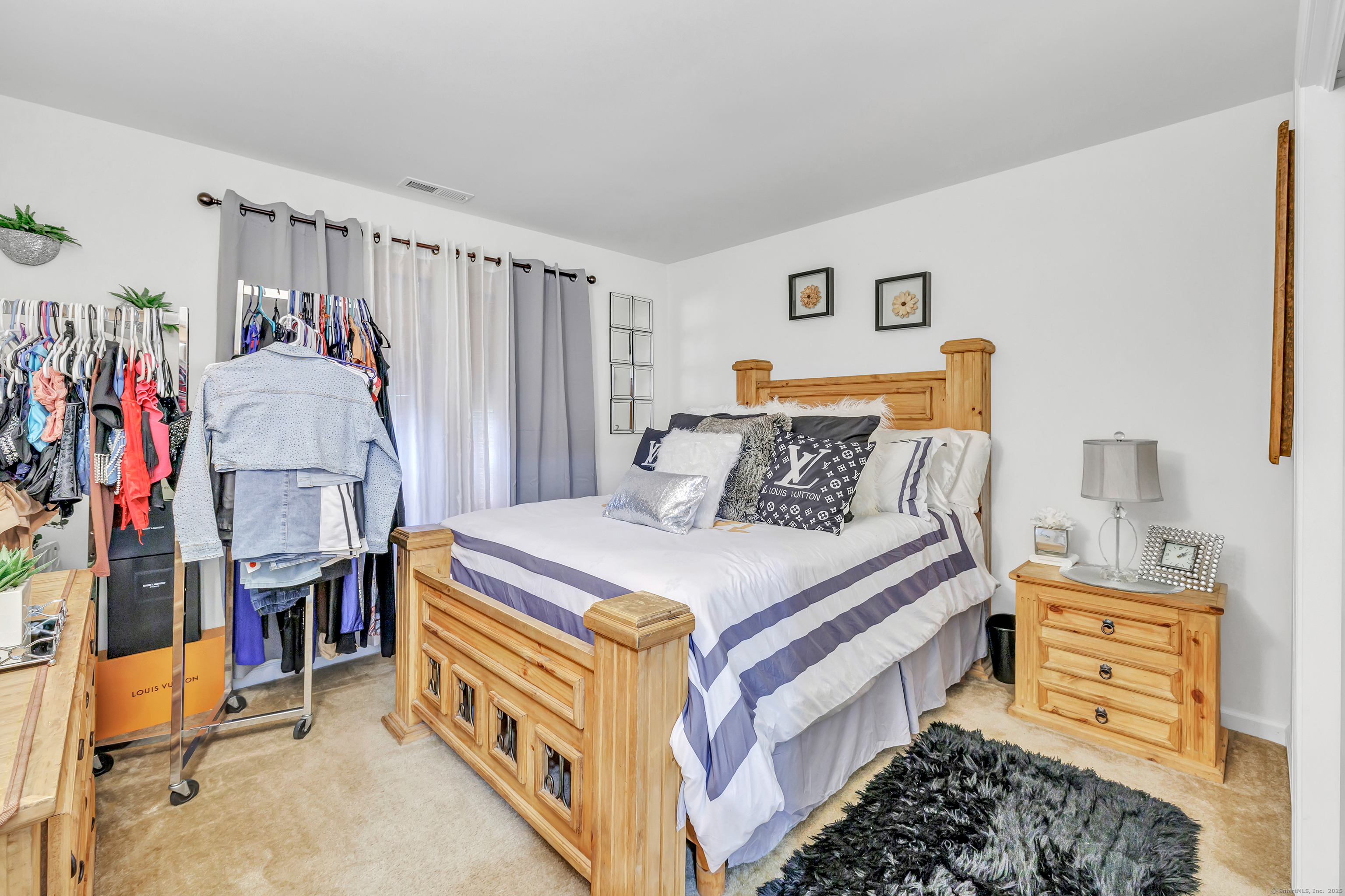 Seymour, Connecticut, 06483, United States, 4 Bedrooms Bedrooms, ,3 BathroomsBathrooms,Residential,For Sale,1906735