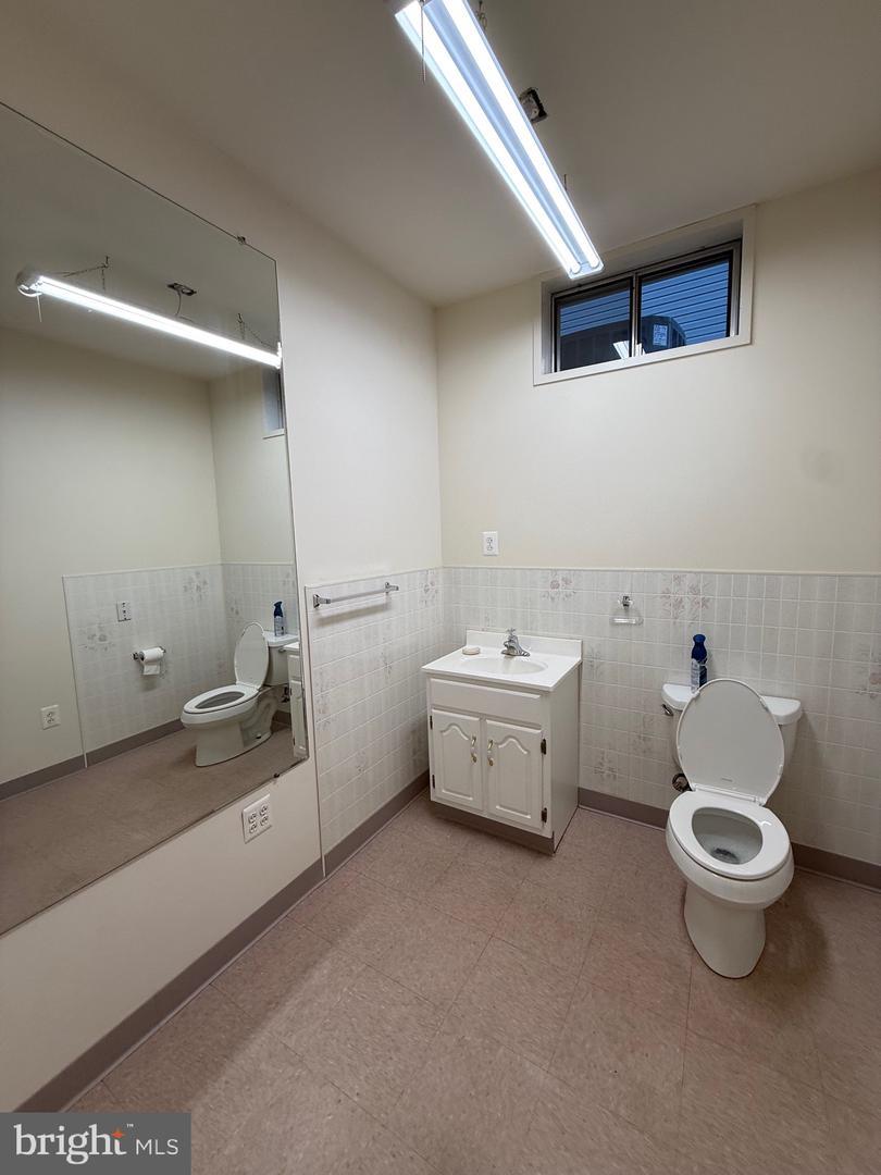 Upper Chichester, Pennsylvania, 19061, United States, 3 Bedrooms Bedrooms, ,4 BathroomsBathrooms,Residential,For Sale,1997797