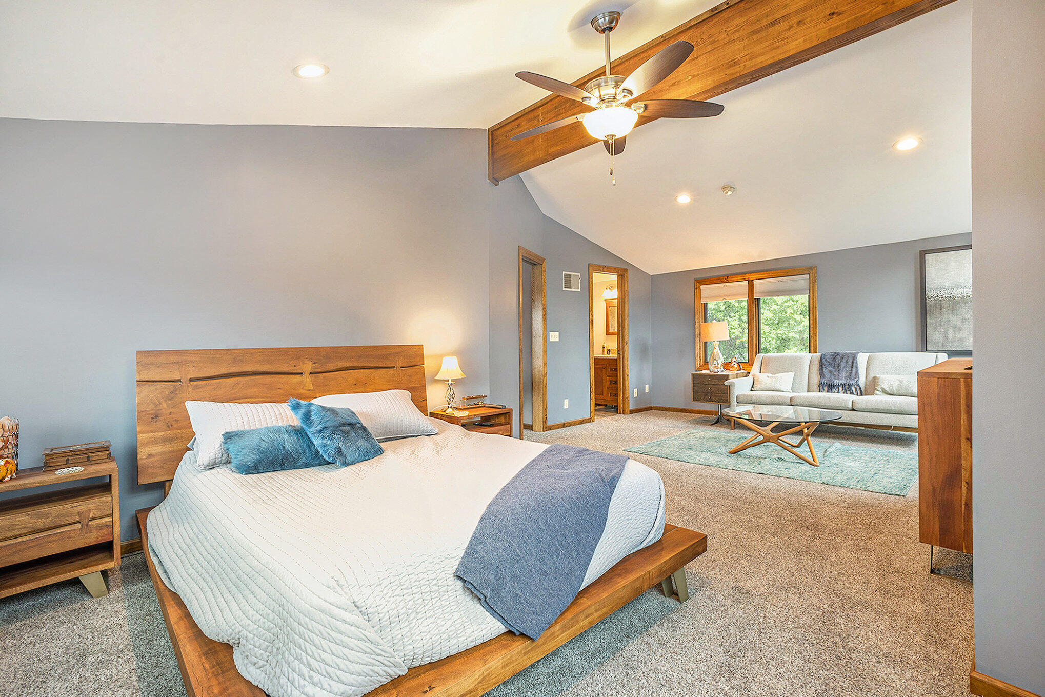 Michigan City, Indiana, 46360, United States, 3 Bedrooms Bedrooms, ,4 BathroomsBathrooms,Residential,For Sale,1904264