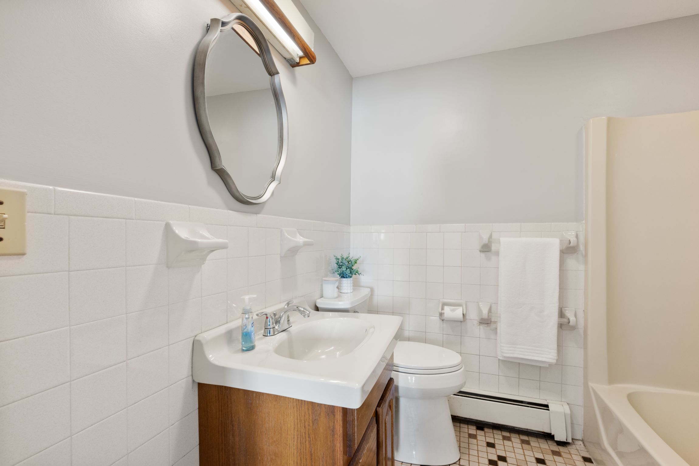  706 Sea Street, Quincy, MA 02169 - 物件實景