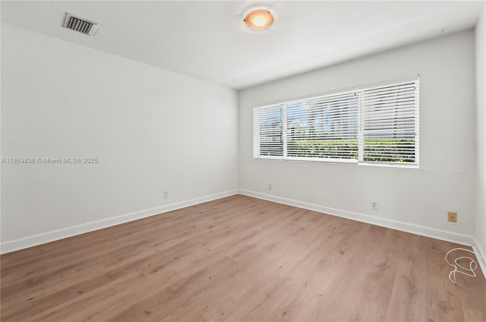 Fort Lauderdale, Florida, 33306, United States, 2 Bedrooms Bedrooms, ,2 BathroomsBathrooms,Residential,For Sale,1917523