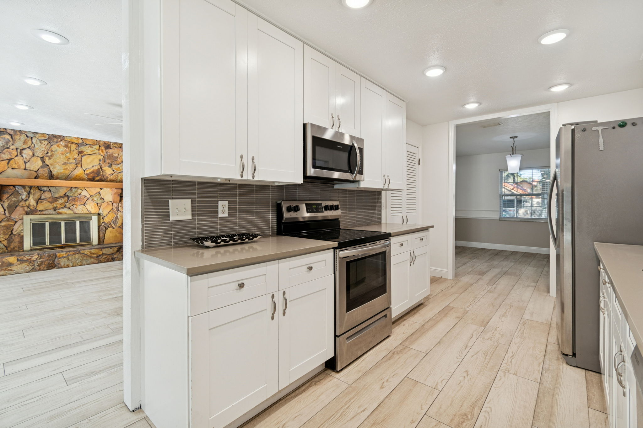 Tampa, Florida, 33637, United States, 4 Bedrooms Bedrooms, ,3 BathroomsBathrooms,Residential,For Sale,2012054