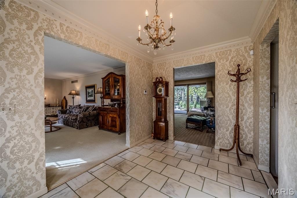 Lebanon, Missouri, 65536, United States, 5 Bedrooms Bedrooms, ,5 BathroomsBathrooms,Residential,For Sale,1973861