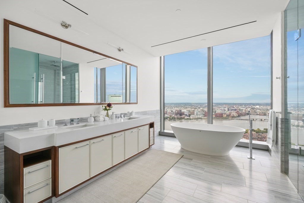 Boston, Massachusetts, 02199, United States, 5 Bedrooms Bedrooms, ,8 BathroomsBathrooms,Residential,For Sale,1906314