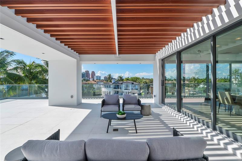 Fort Lauderdale, Florida, 33306, United States, 6 Bedrooms Bedrooms, ,8 BathroomsBathrooms,Residential,For Sale,1958113