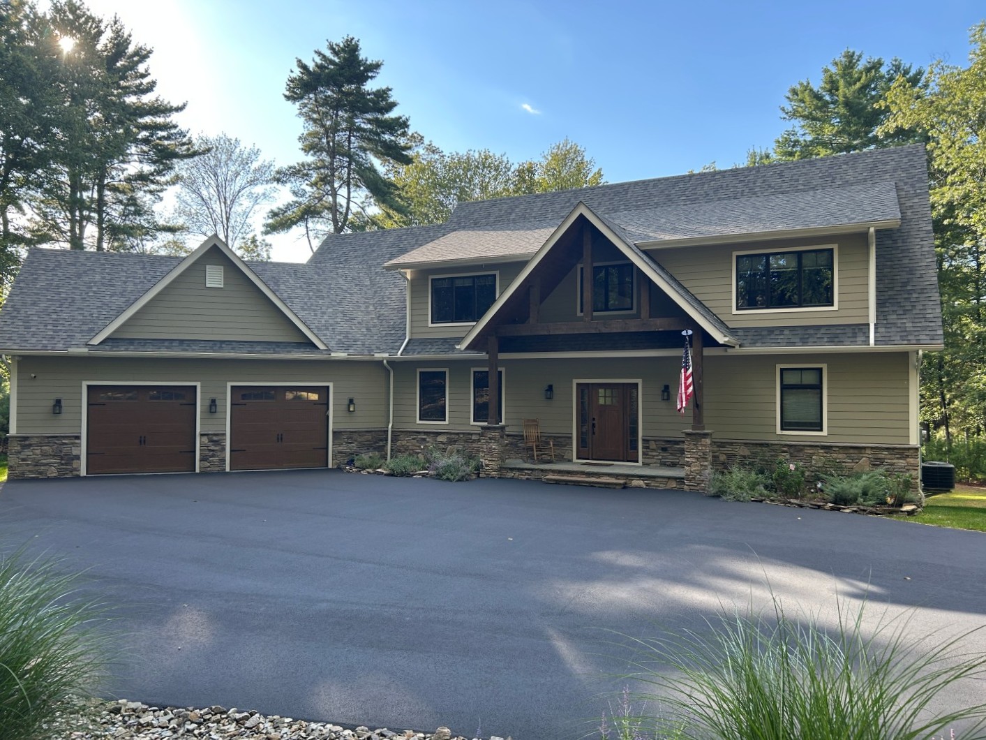 Paupack, Pennsylvania, 18451, United States, 5 Bedrooms Bedrooms, ,4 BathroomsBathrooms,Residential,For Sale,1941023