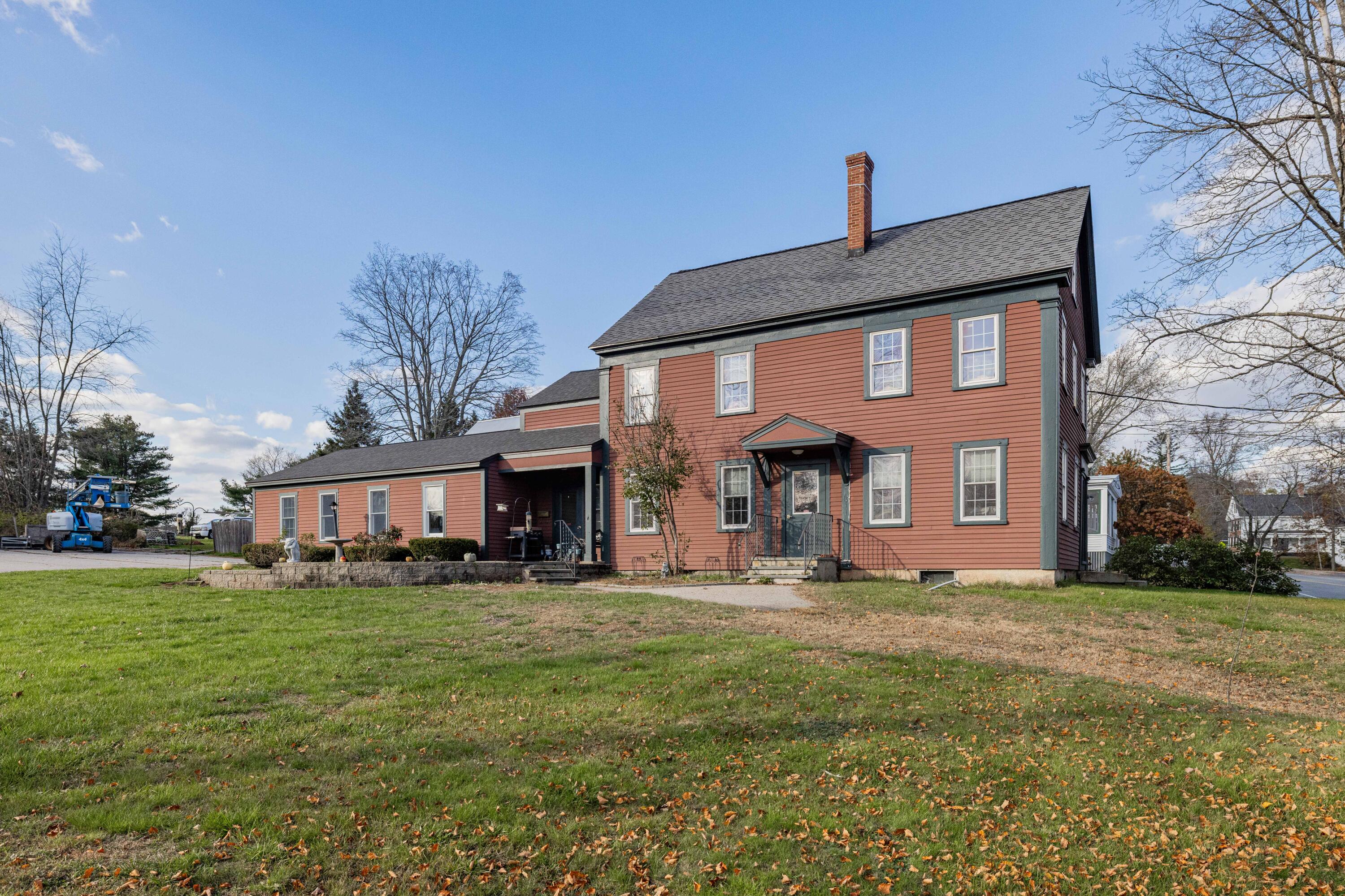 7 High Street, North Berwick, Maine, 03906, United States, 6 Bedrooms Bedrooms, ,3 BathroomsBathrooms,Residential,For Sale,7 High Street,1625255