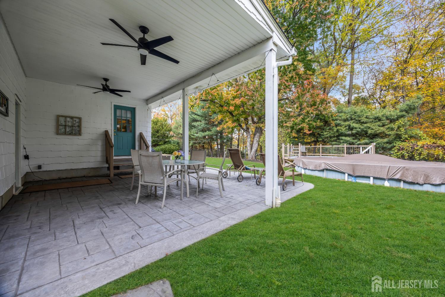 Edison, New Jersey, 08820, United States, 3 Bedrooms Bedrooms, ,2 BathroomsBathrooms,Residential,For Sale,1989177