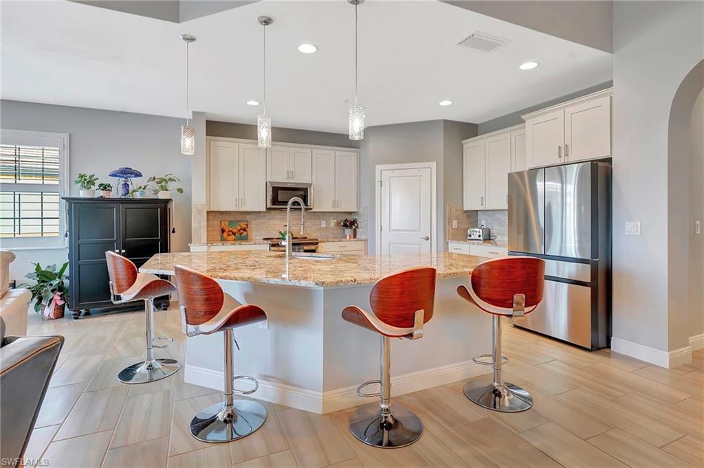 Fort Myers, Florida, 33913, United States, 3 Bedrooms Bedrooms, ,2 BathroomsBathrooms,Residential,For Sale,1728509