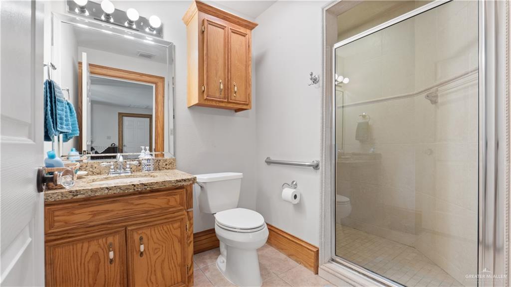 Edinburg, Texas, 78539, United States, 5 Bedrooms Bedrooms, ,5 BathroomsBathrooms,Residential,For Sale,2002025