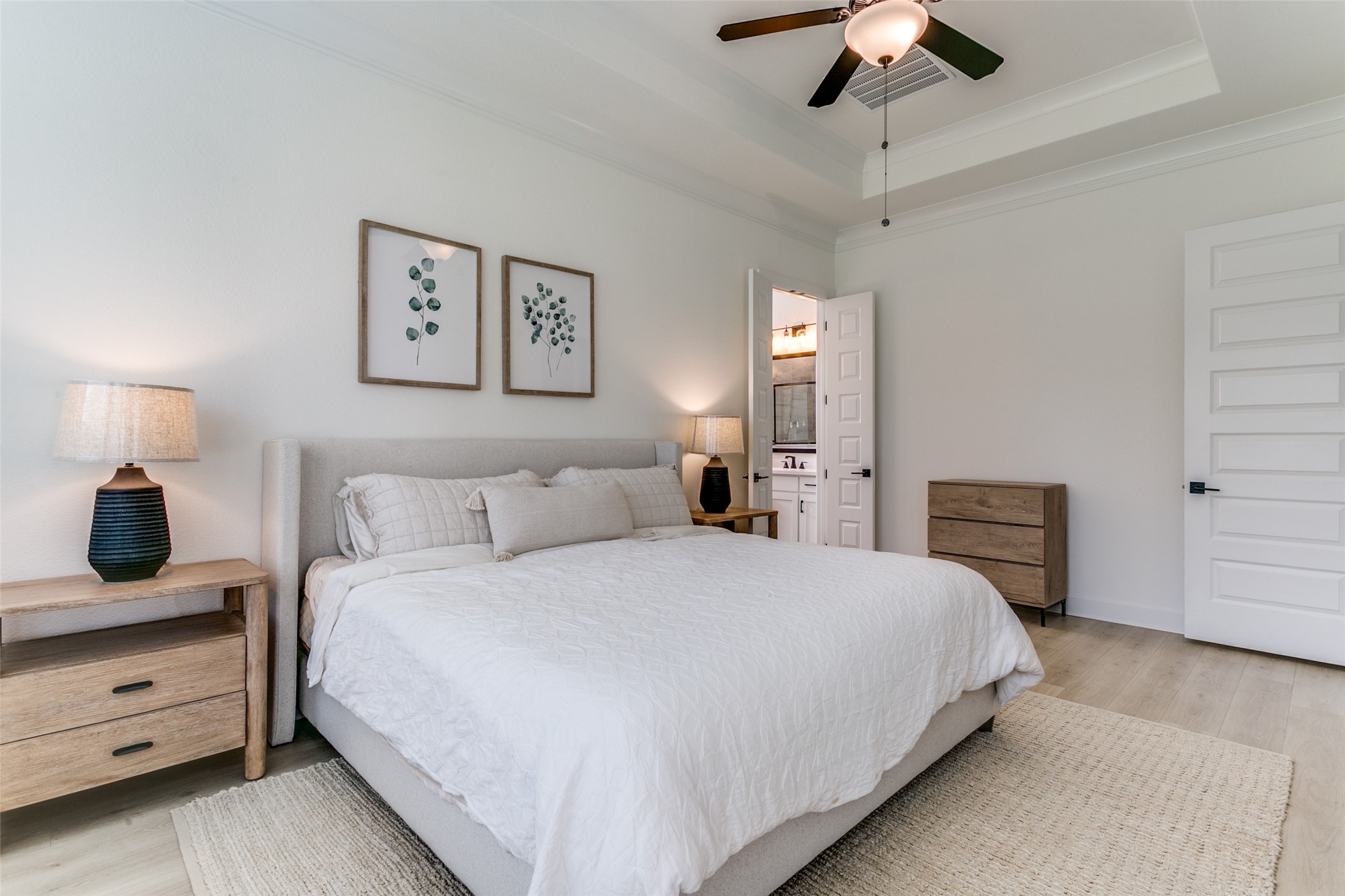 Oak Point, Texas, 75068, United States, 4 Bedrooms Bedrooms, ,4 BathroomsBathrooms,Residential,For Sale,1794276