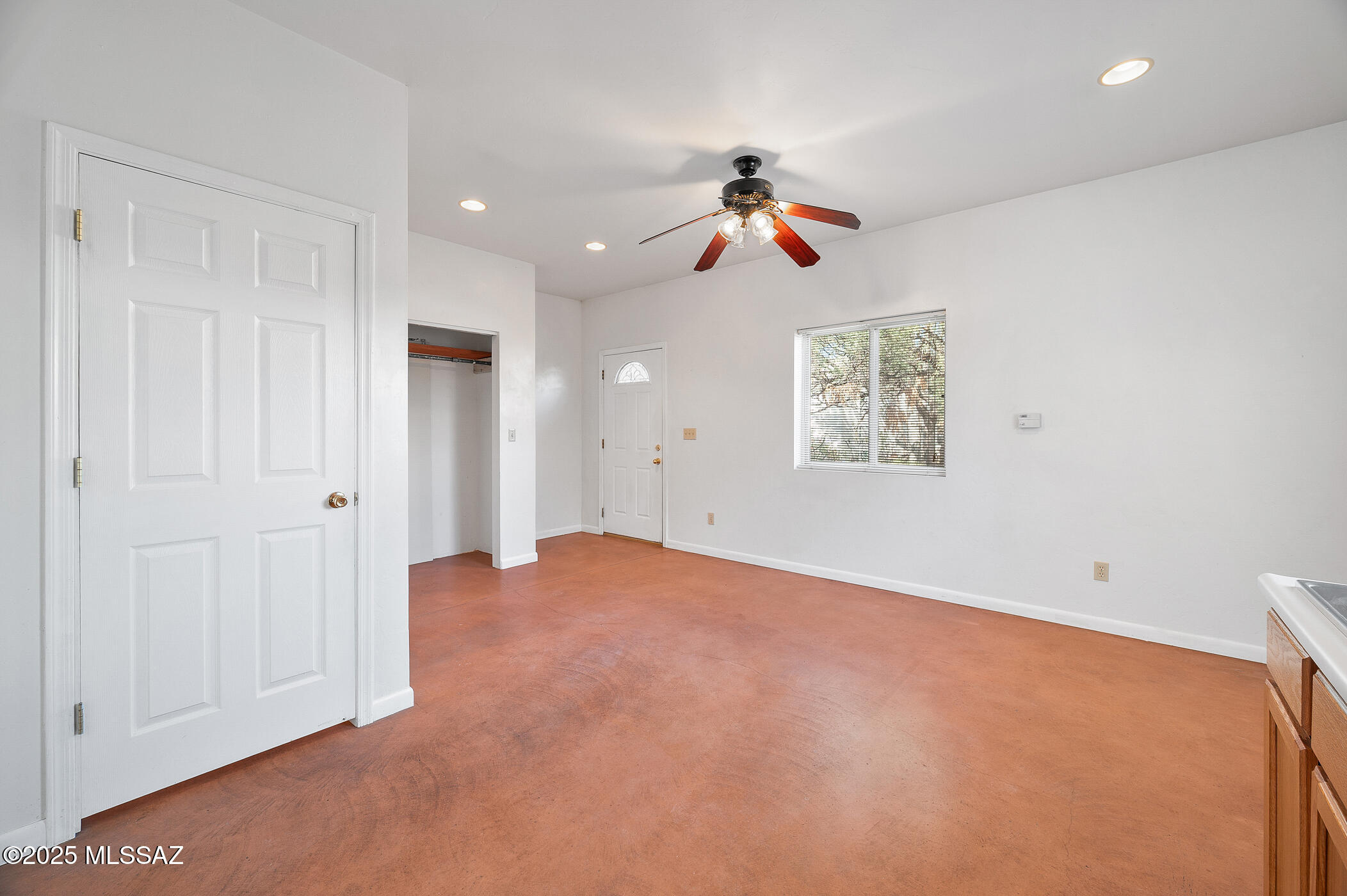 Tucson, Arizona, 85716, United States, 4 Bedrooms Bedrooms, ,4 BathroomsBathrooms,Residential,For Sale,1994782