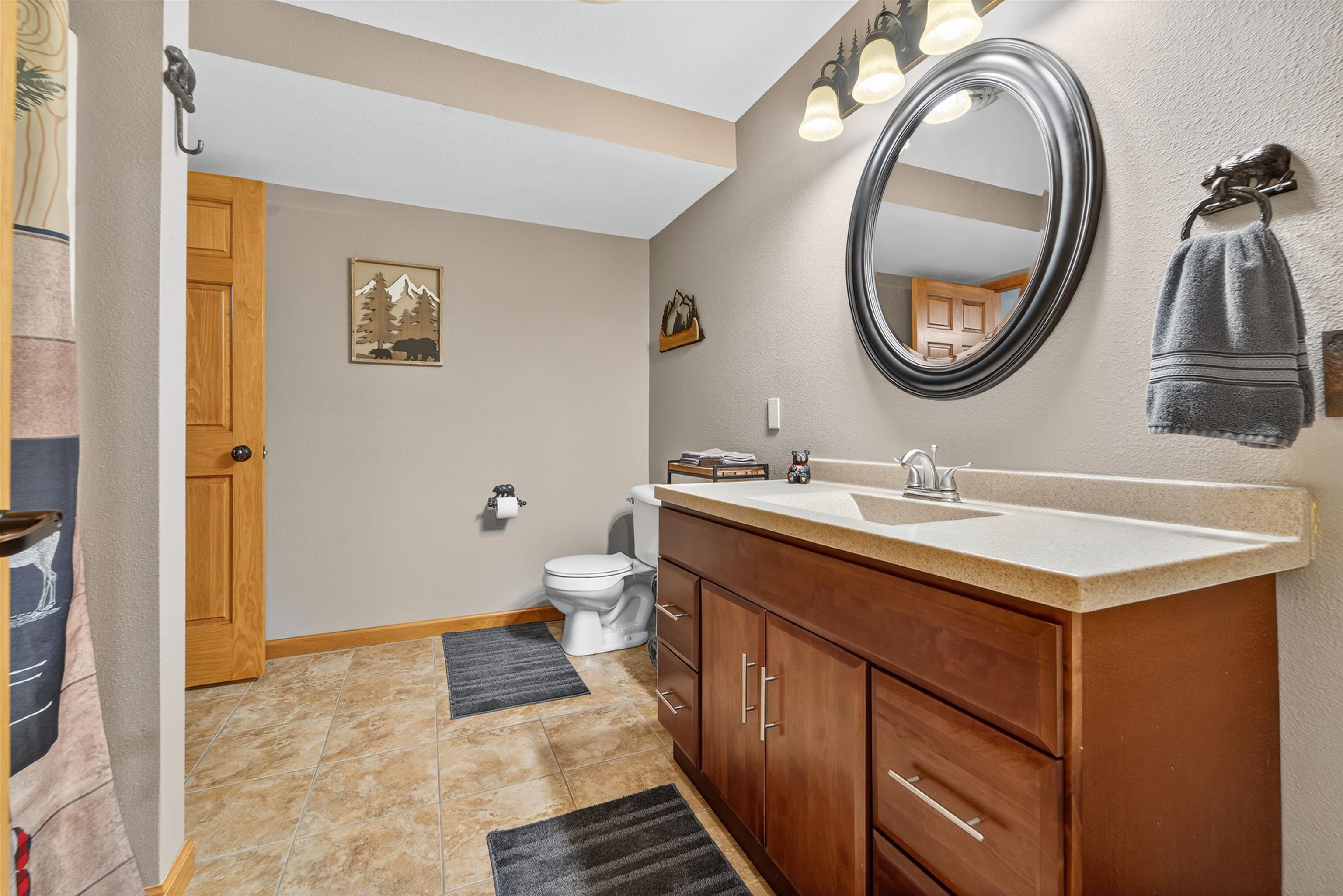 KESHENA, Wisconsin, 54135, United States, 3 Bedrooms Bedrooms, ,3 BathroomsBathrooms,Residential,For Sale,1988158