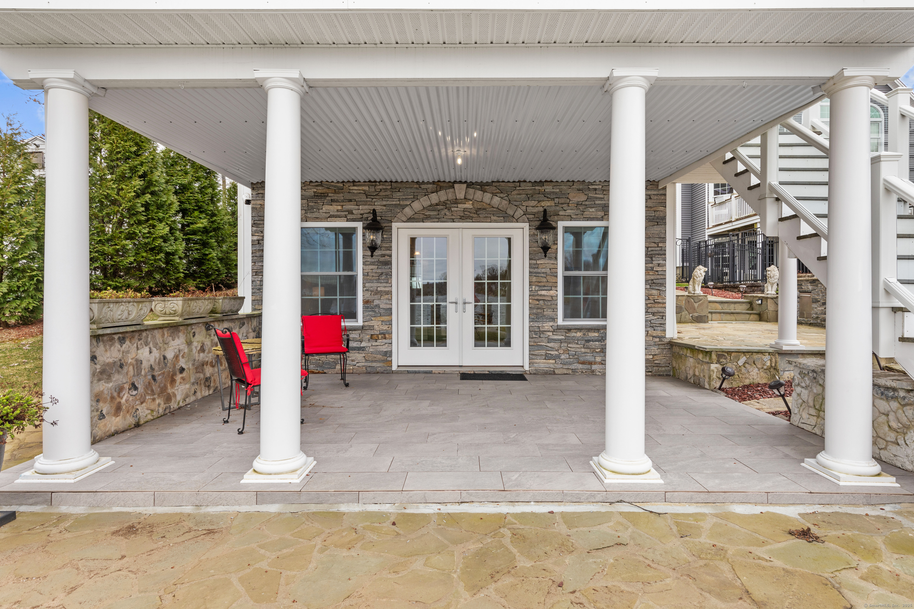 Wolcott, Connecticut, 06716, United States, 3 Bedrooms Bedrooms, ,4 BathroomsBathrooms,Residential,For Sale,1932015