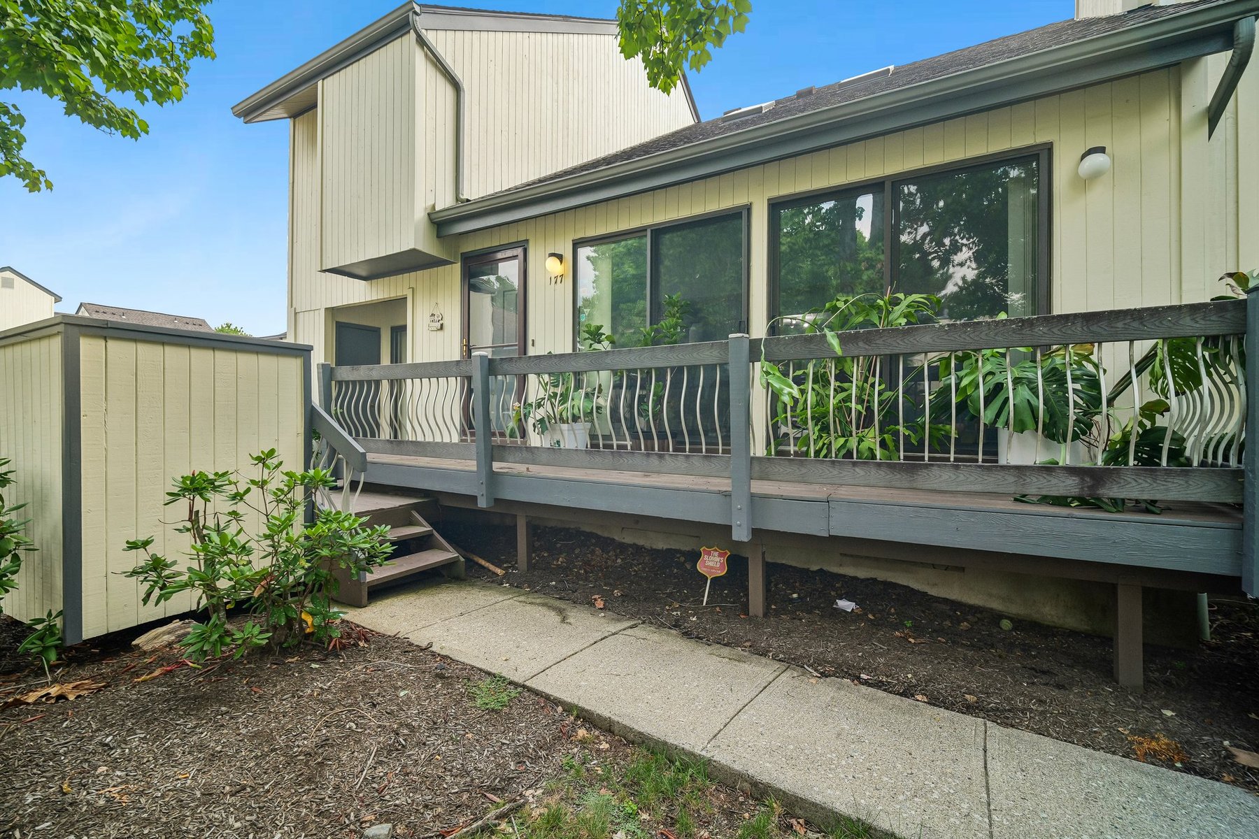  ?The Cedars?  Spacious and Inviting Townhome - 物件實景