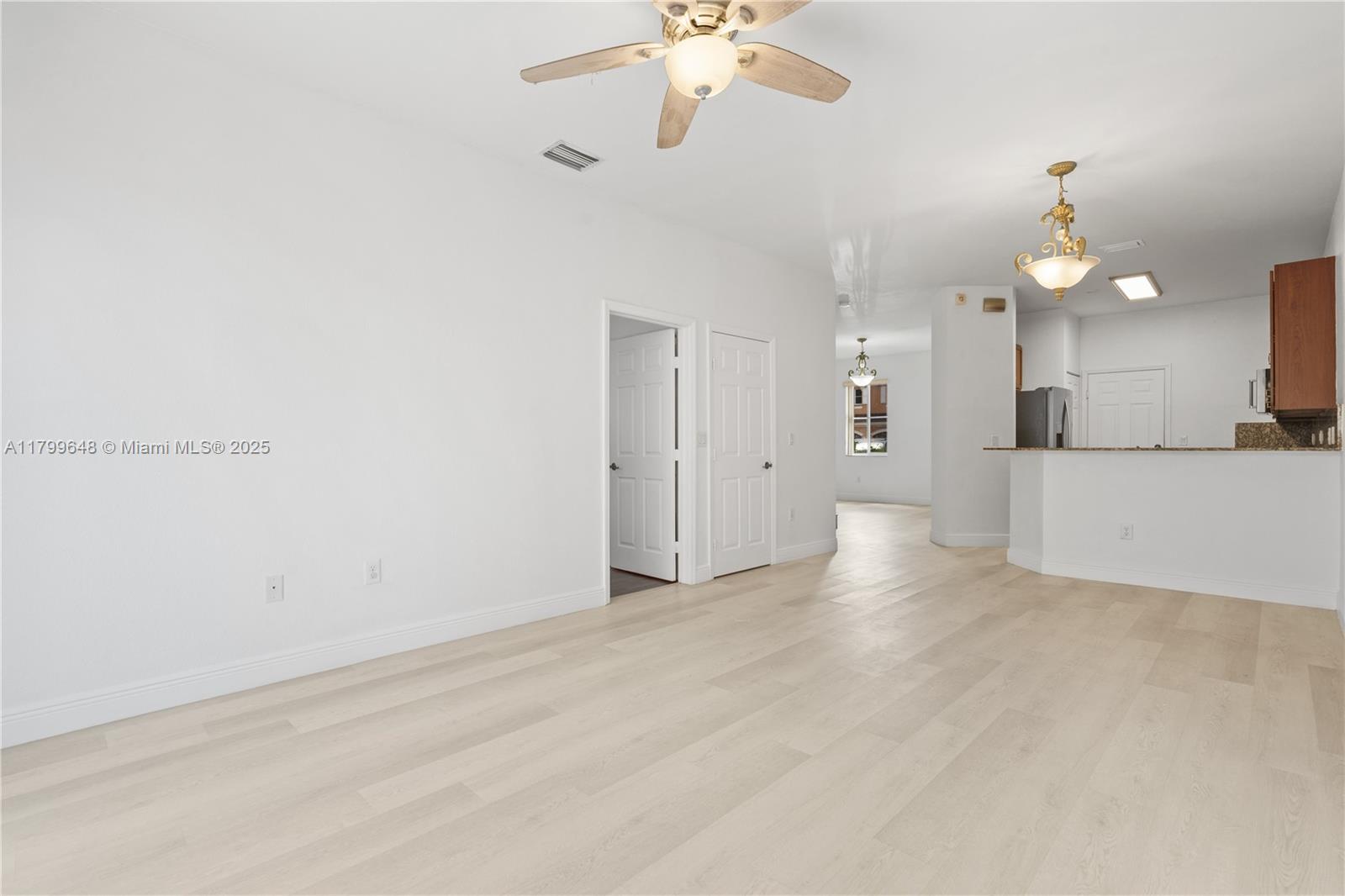 Miramar, Florida, 33025, United States, 4 Bedrooms Bedrooms, ,3 BathroomsBathrooms,Residential,For Sale,1805812