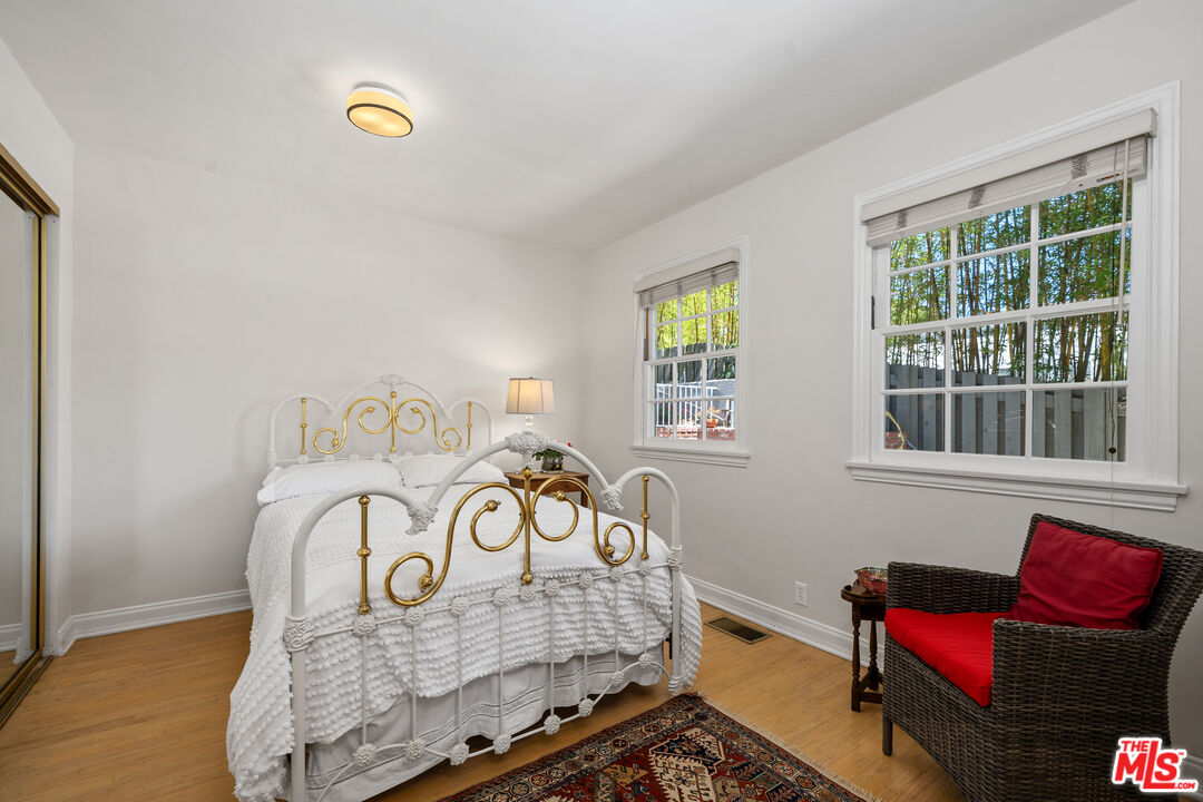 Los Angeles, California, 90024, United States, 6 Bedrooms Bedrooms, ,6 BathroomsBathrooms,Residential,For Sale,1925414