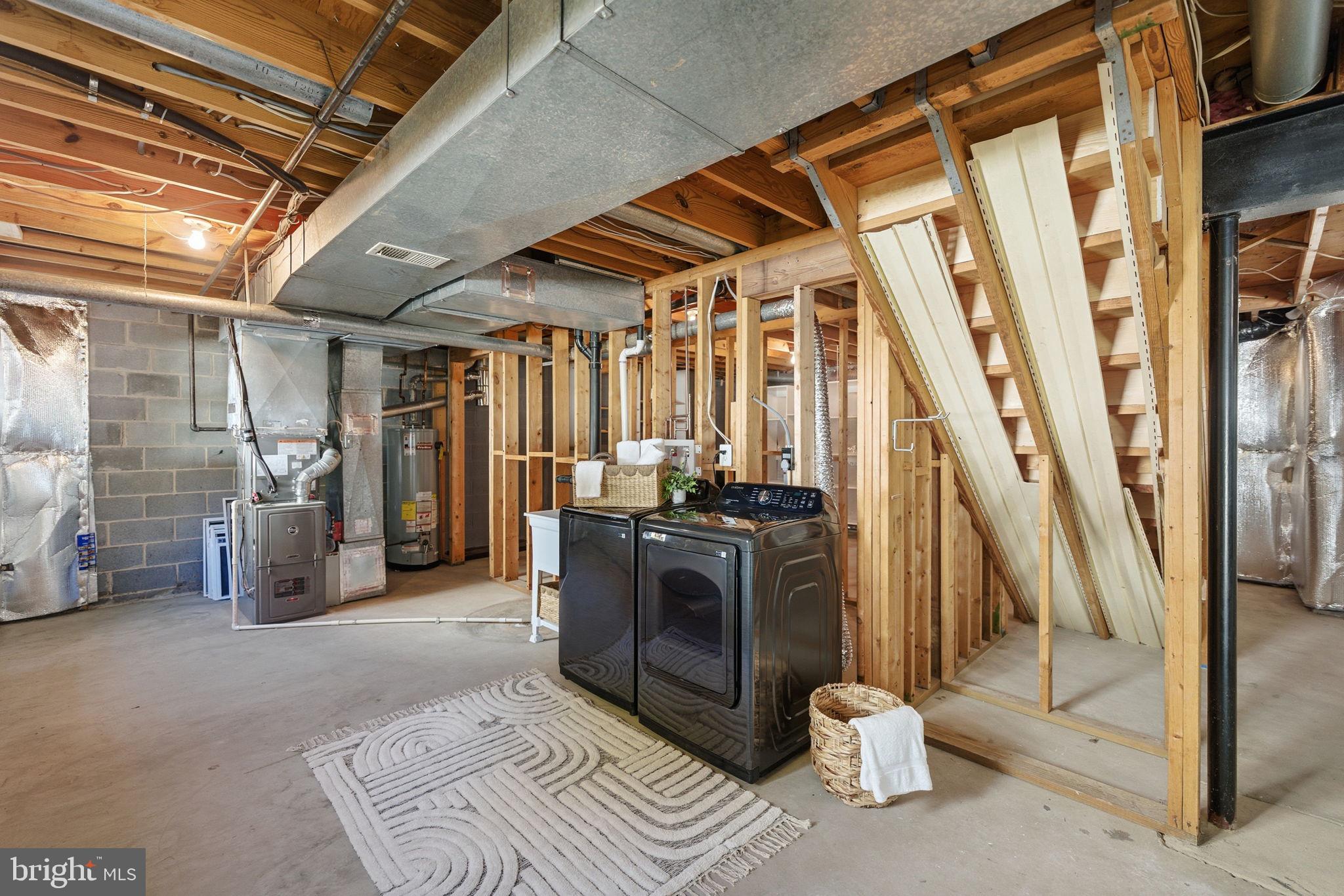 Fairfax, Virginia, 22032, United States, 4 Bedrooms Bedrooms, ,3 BathroomsBathrooms,Residential,For Sale,1984417