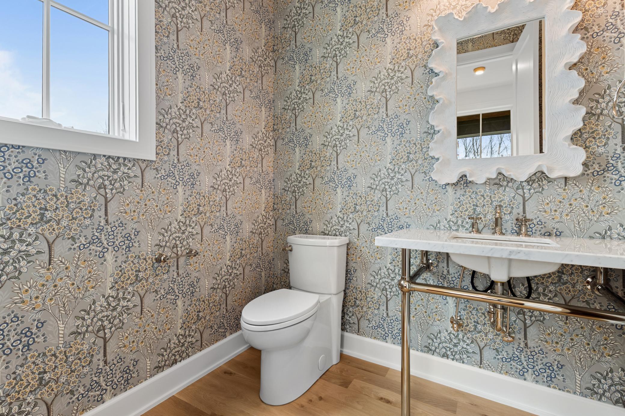 Medina, Minnesota, 55340, United States, 5 Bedrooms Bedrooms, ,3 BathroomsBathrooms,Residential,For Sale,1996004