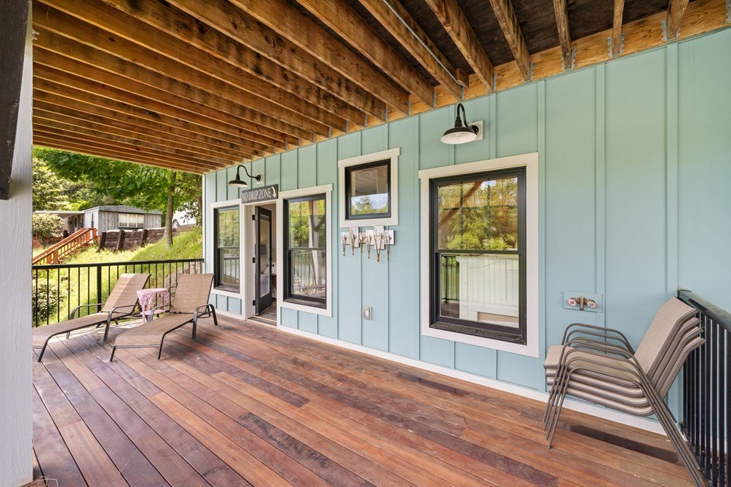 Hayesville, North Carolina, 28904, United States, 3 Bedrooms Bedrooms, ,4 BathroomsBathrooms,Residential,For Sale,1831924