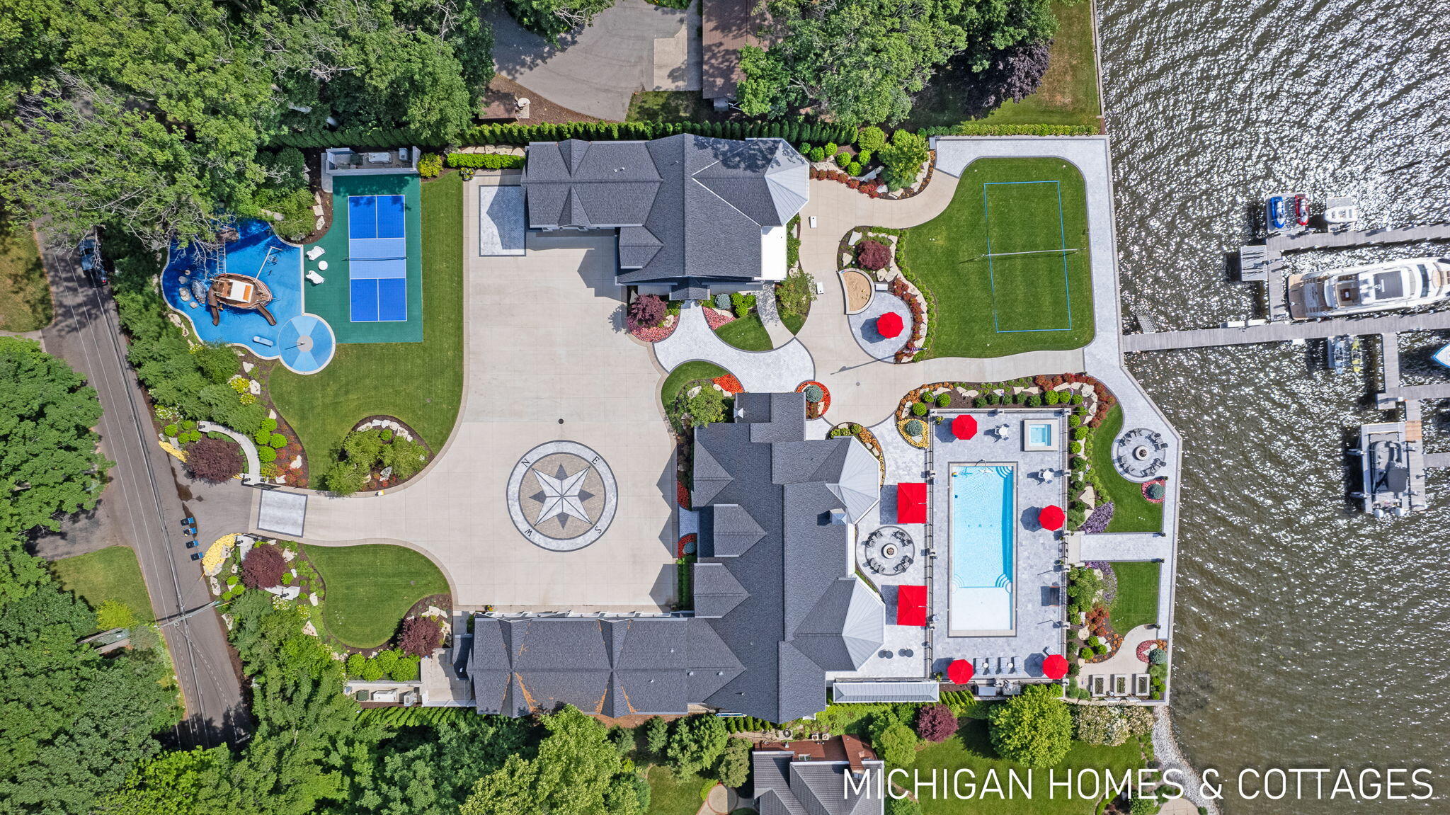 Holland, Michigan, 49424, United States, 9 Bedrooms Bedrooms, ,12 BathroomsBathrooms,Residential,For Sale,1806081