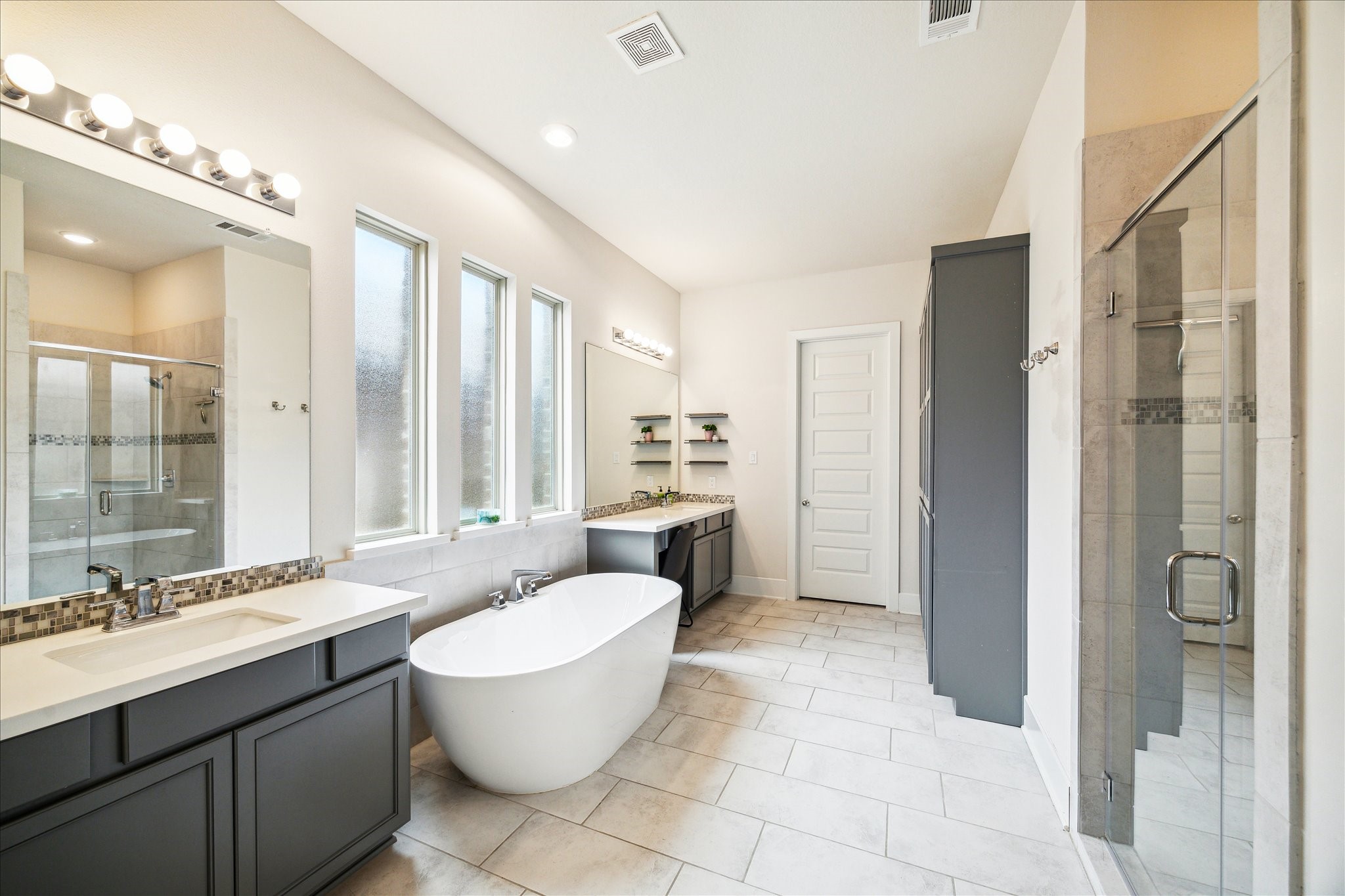 Humble, Texas, 77346, United States, 4 Bedrooms Bedrooms, ,4 BathroomsBathrooms,Residential,For Sale,1837458