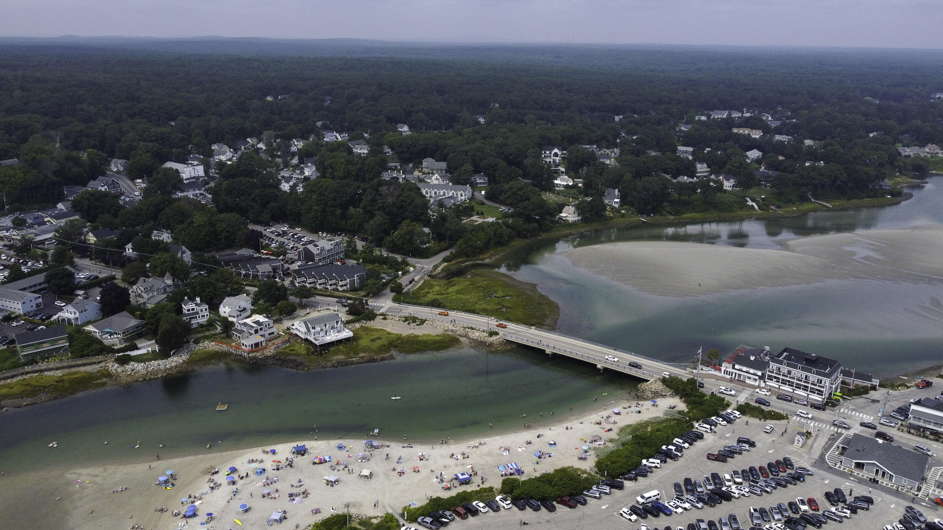 Ogunquit, Maine, 03907, United States, 2 Bedrooms Bedrooms, ,2 BathroomsBathrooms,Residential,For Sale,1885422