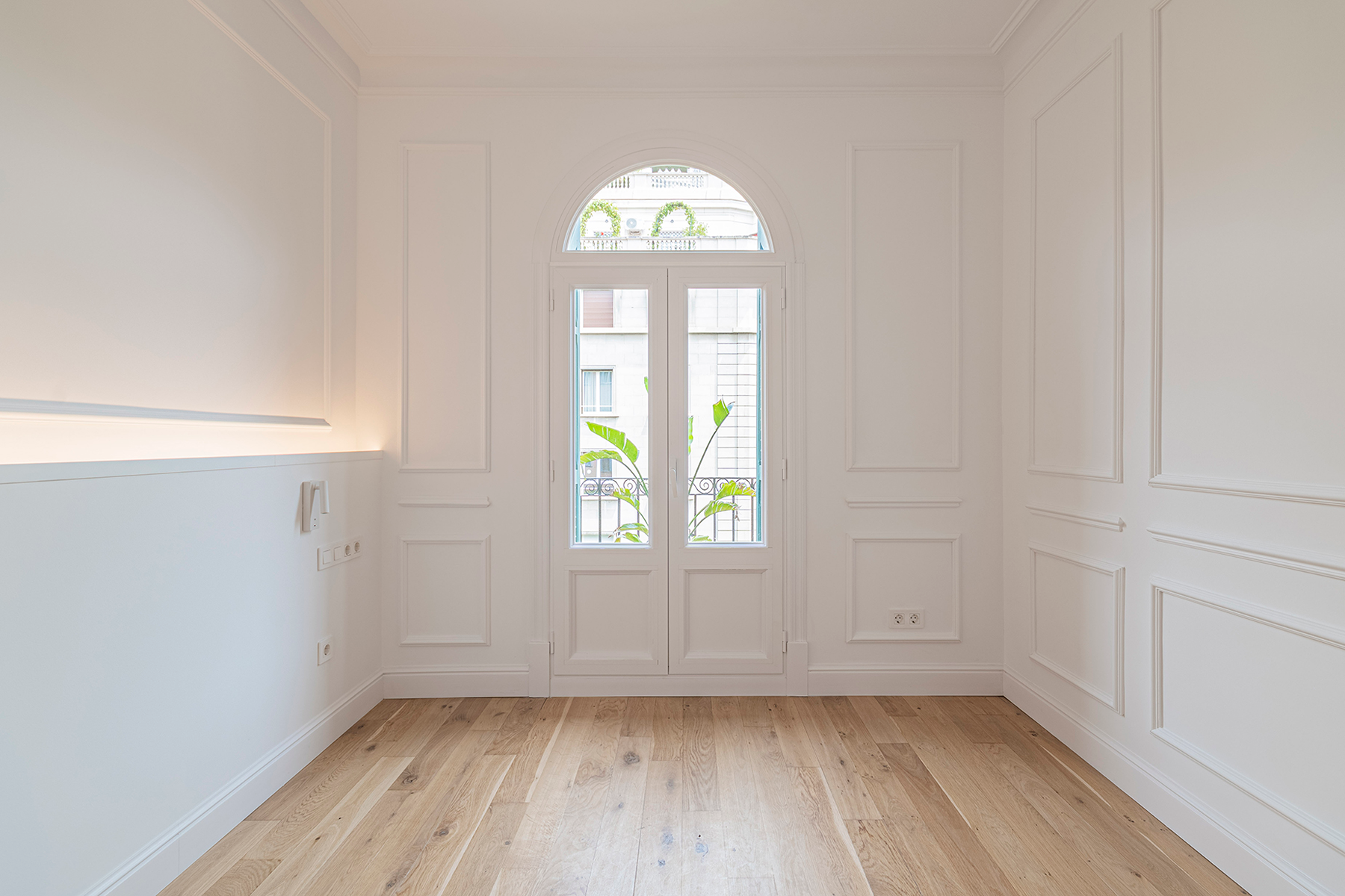  Extraordinary apartment on high floor in central Eixample - 物件實景