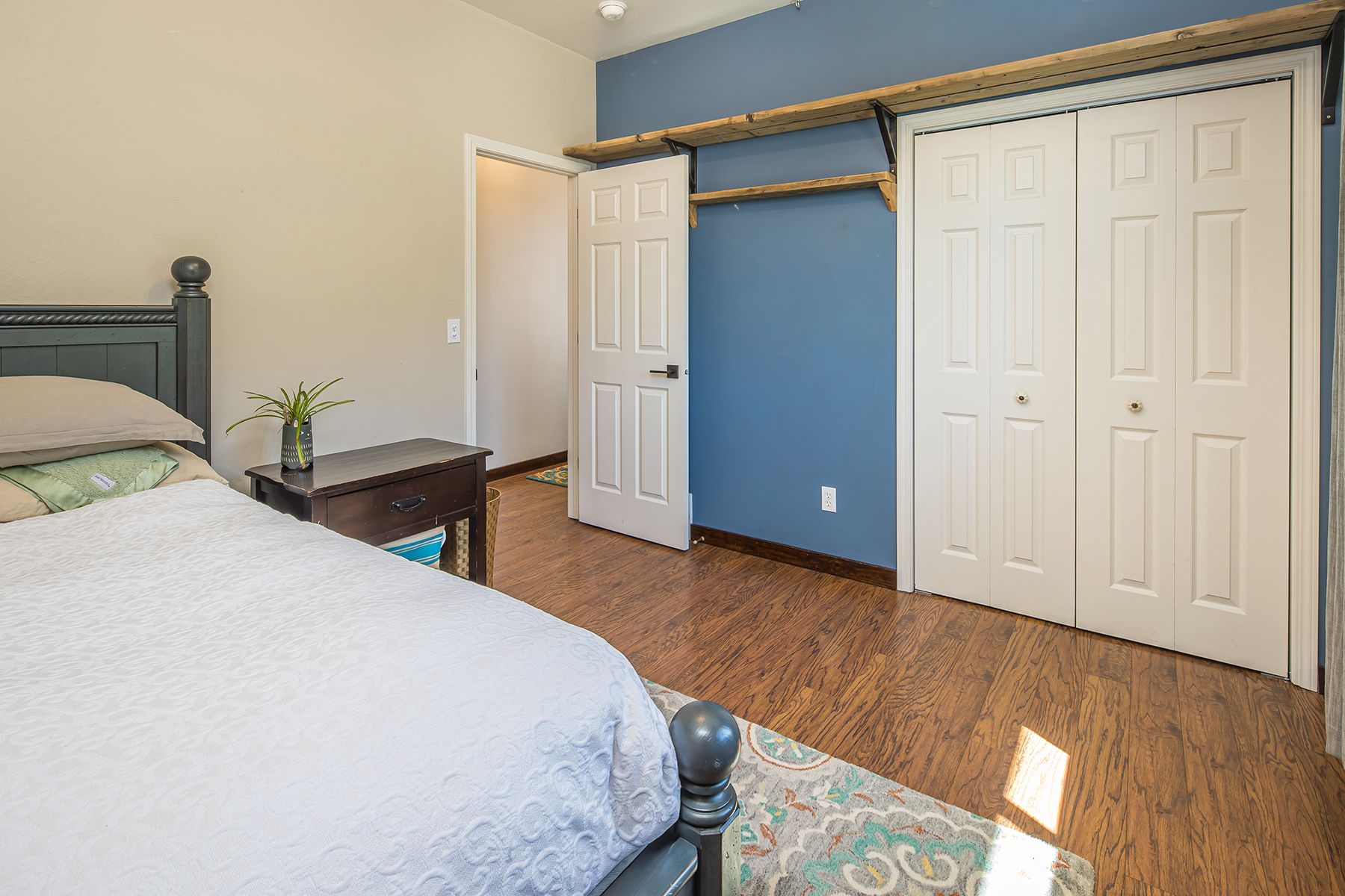  56 Blacktail - 物件實景