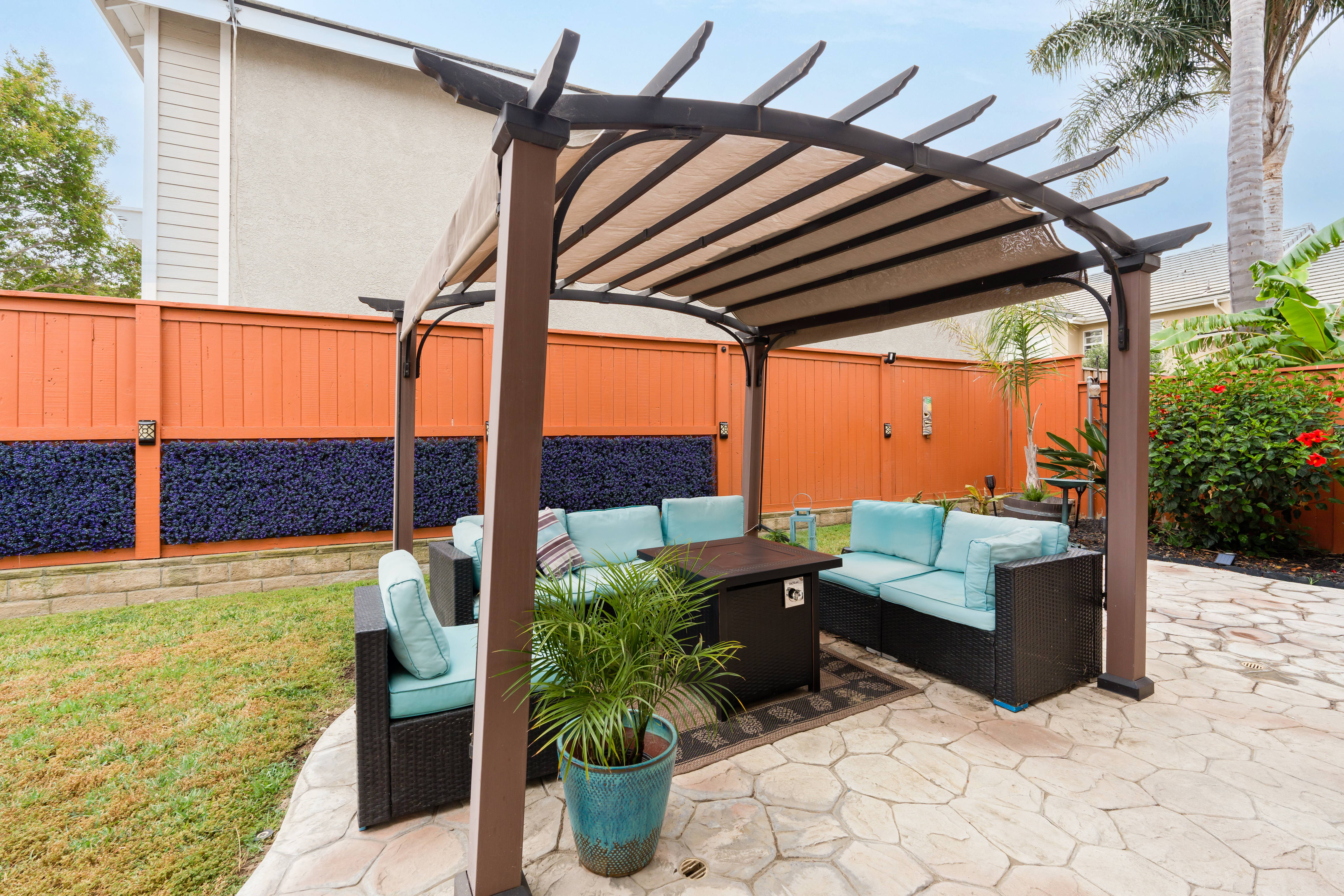  4696 Ellington Street, Ventura, CA 93003 - 物件實景