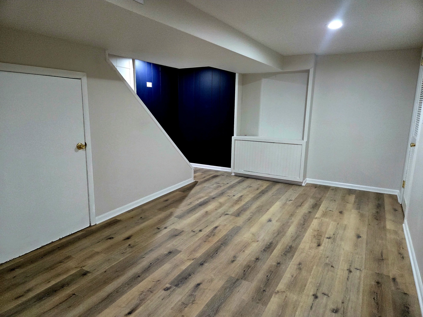 Chicago, Illinois, 60656, United States, 2 Bedrooms Bedrooms, ,2 BathroomsBathrooms,Residential,For Sale,2028341