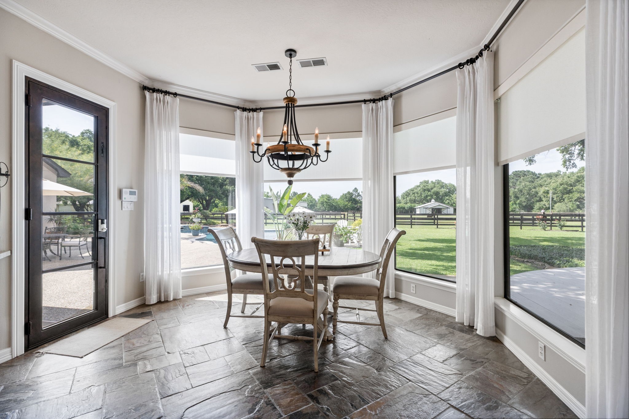  17514 Queenslake Drive - 物件實景