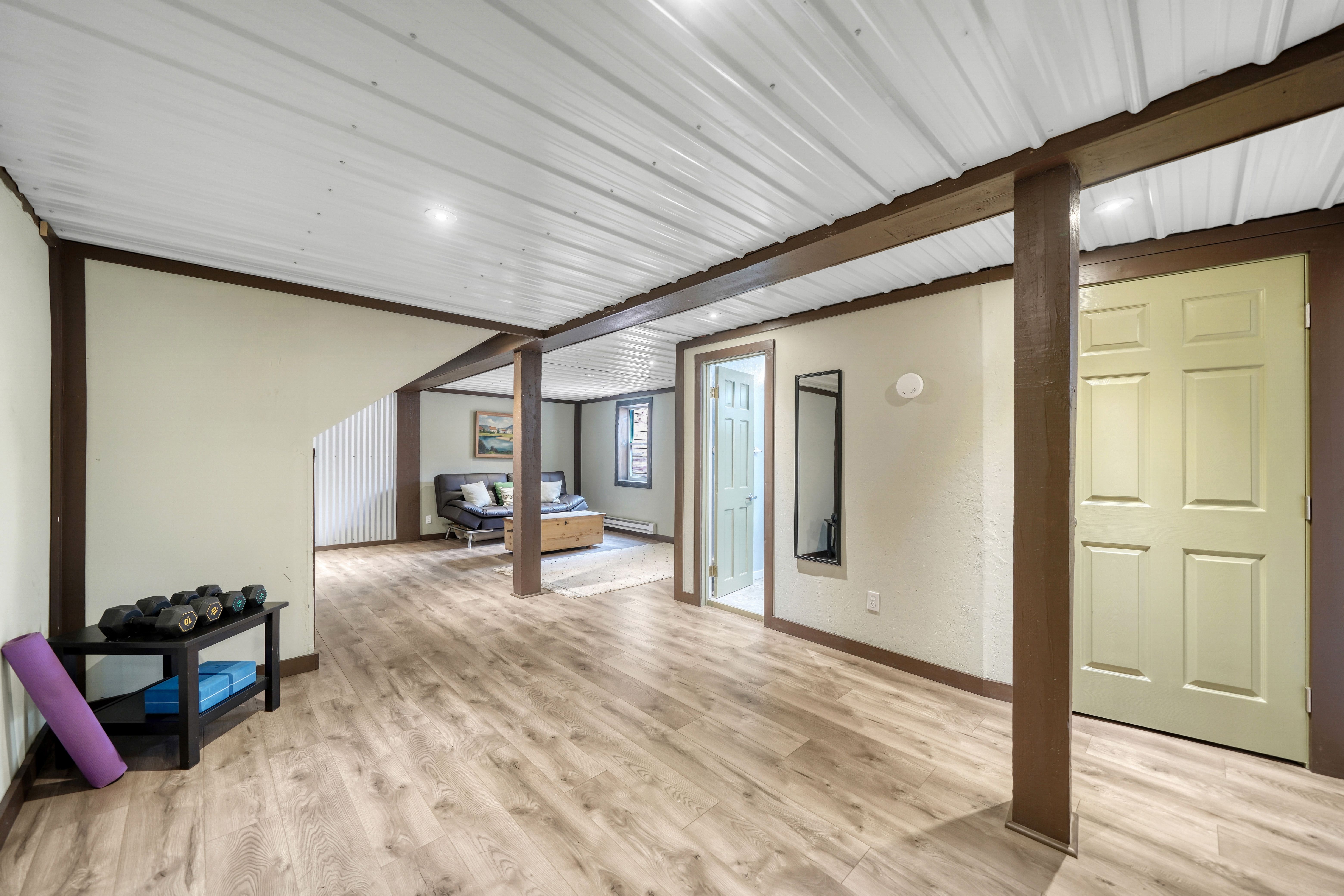  Remodeled Beaver Lakes Chalet with Lake & Mountain Views - 物件實景