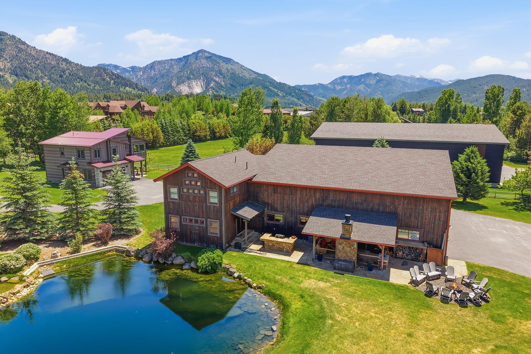  Elevated Living at Alpine Airpark - 物件實景