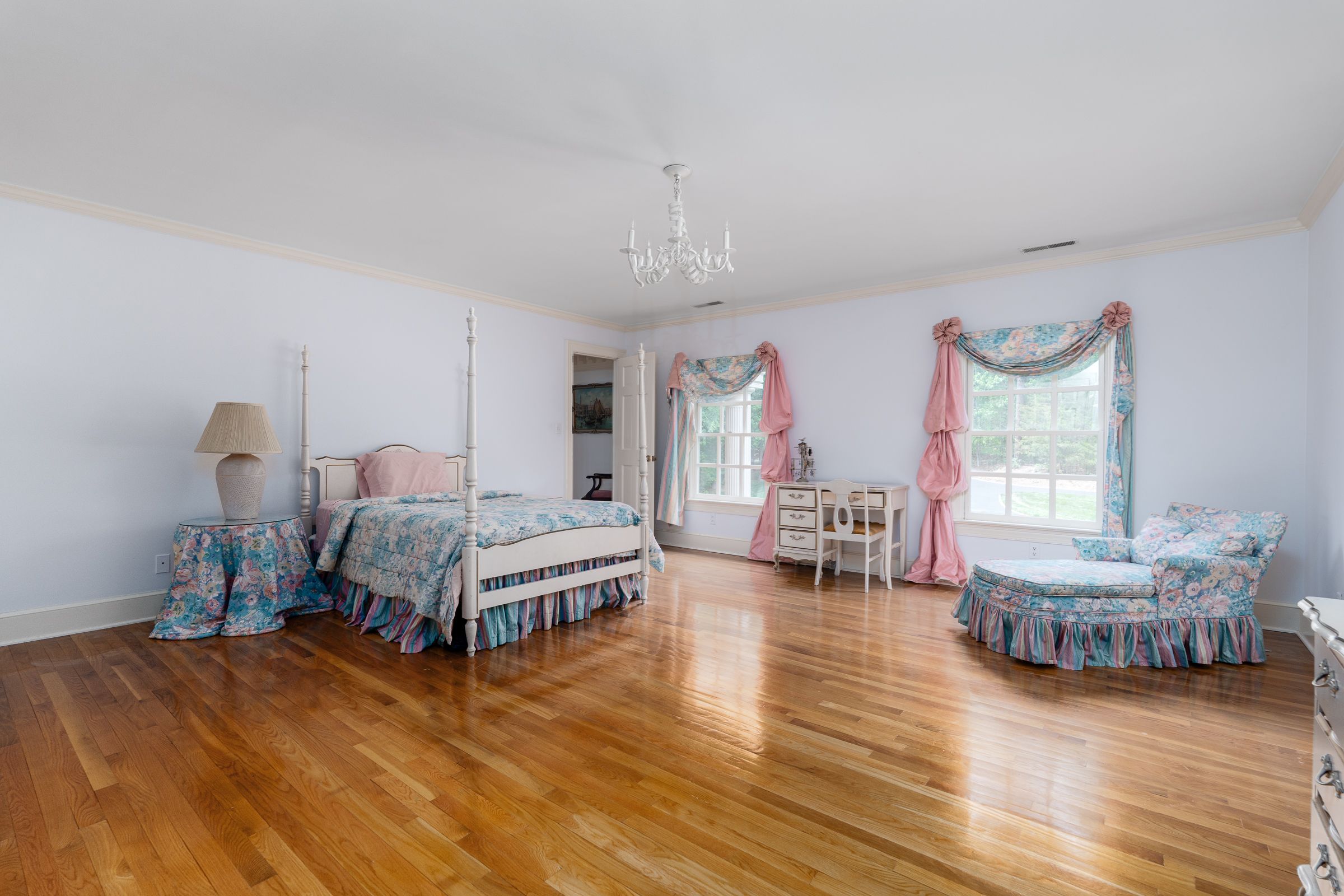  221 Dryden Lane, Richmond, VA 23229 - 物件實景