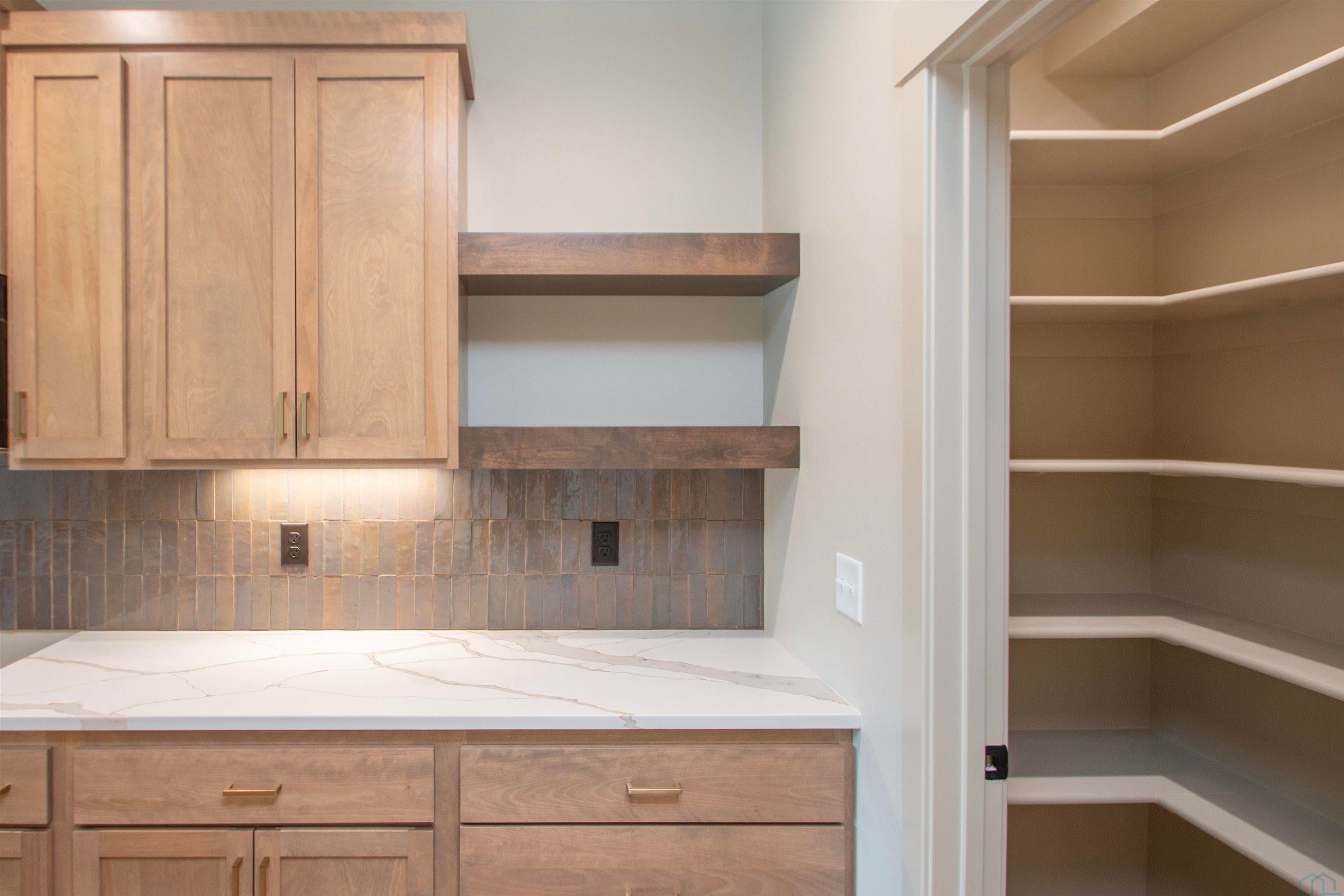 Sergeant Bluff, Iowa, 51054, United States, 3 Bedrooms Bedrooms, ,2 BathroomsBathrooms,Residential,For Sale,1974181