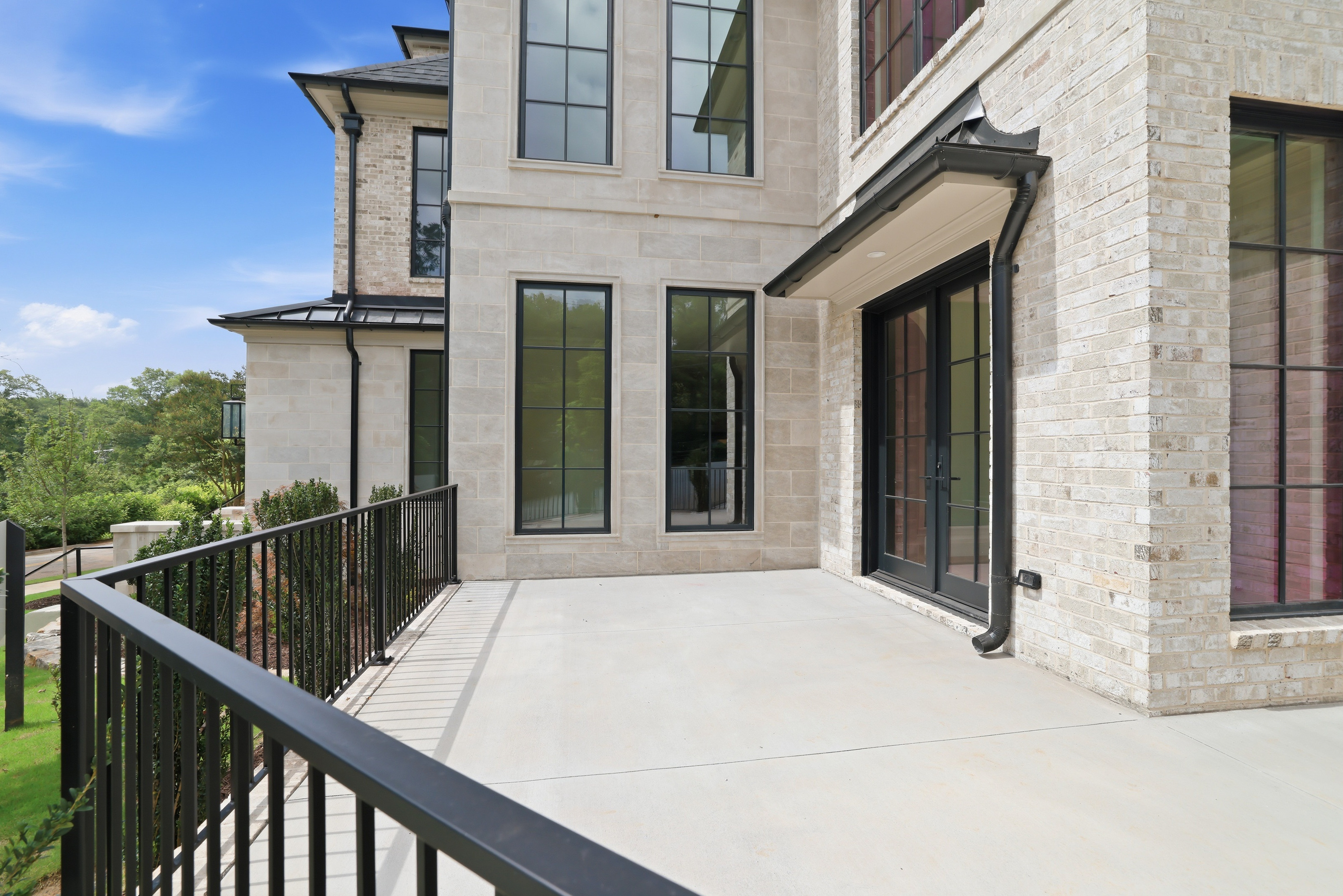  101 Sherwood Street, Unit 100 Greenville, SC 29601 - 物件實景