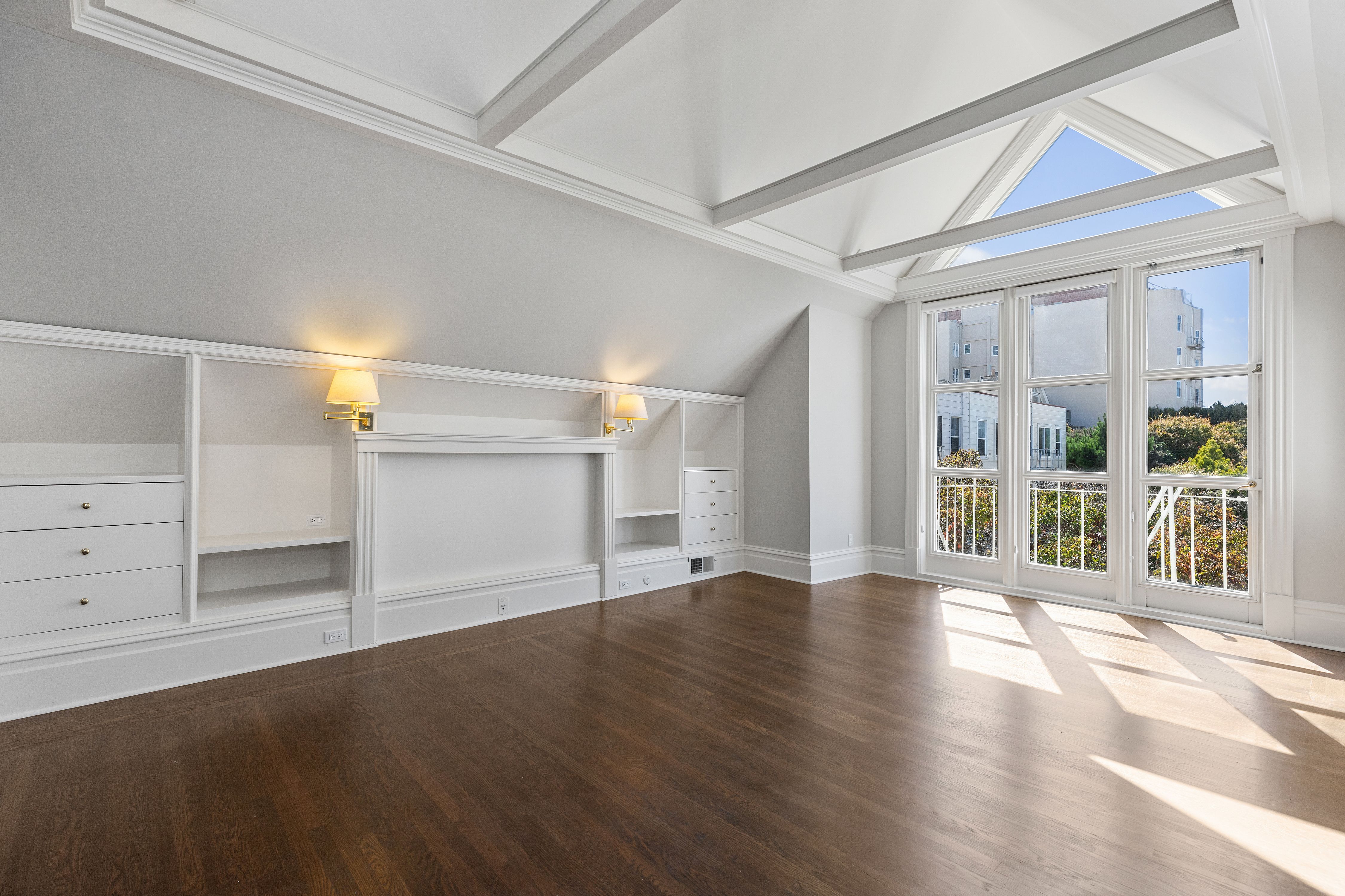  Stately Pacific Heights Condominium - 物件實景