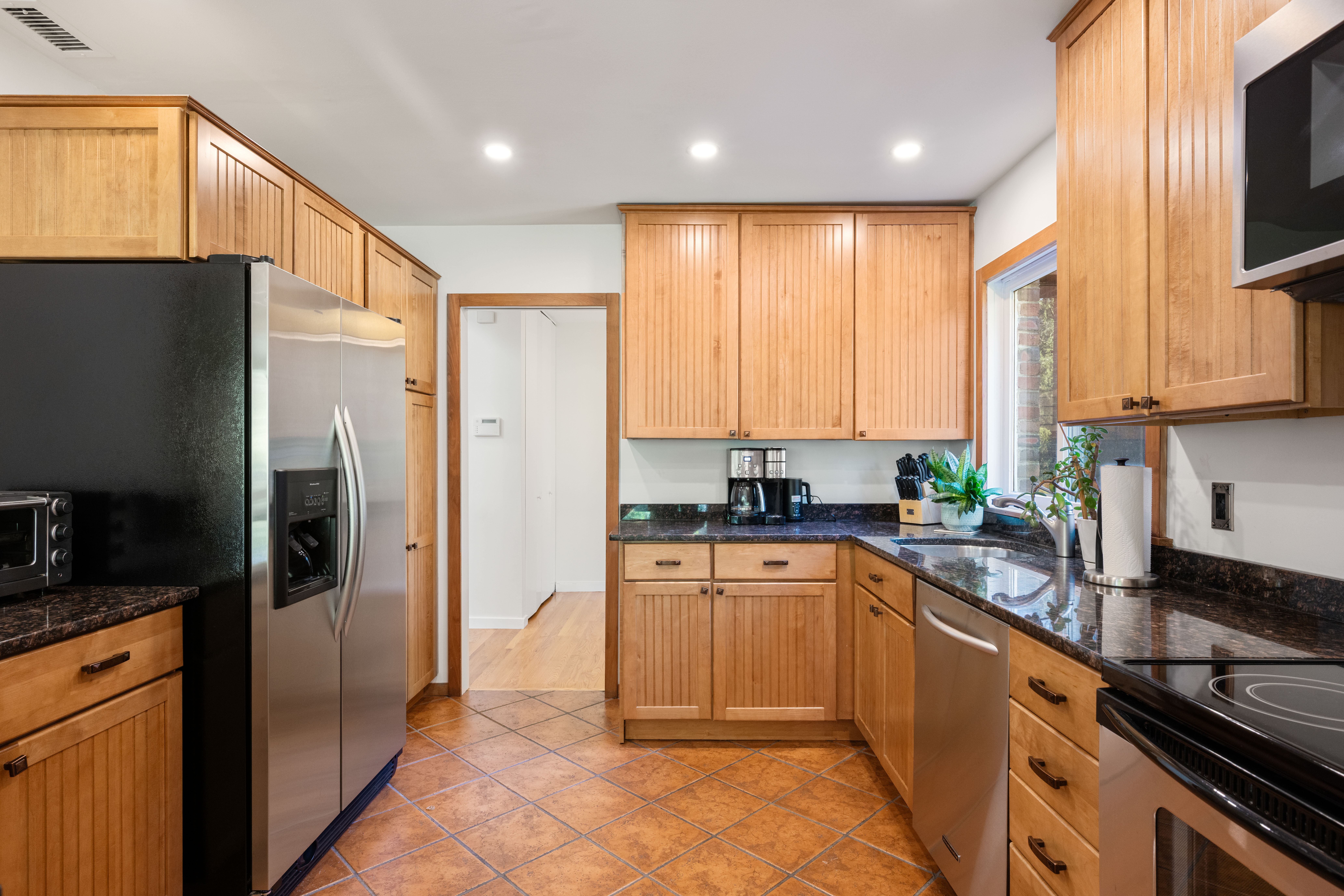  241 Perkins Street, Boston, MA, 02130 - 物件實景