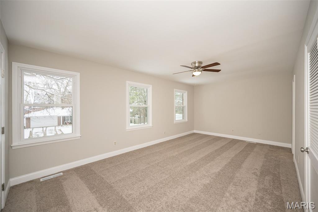 Ellisville, Missouri, 63011, United States, 4 Bedrooms Bedrooms, ,3 BathroomsBathrooms,Residential,For Sale,2002113