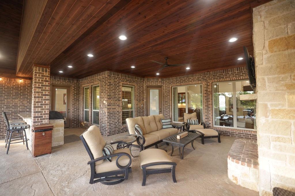 Wills Point, Texas, 75169, United States, 4 Bedrooms Bedrooms, ,4 BathroomsBathrooms,Residential,For Sale,1834995